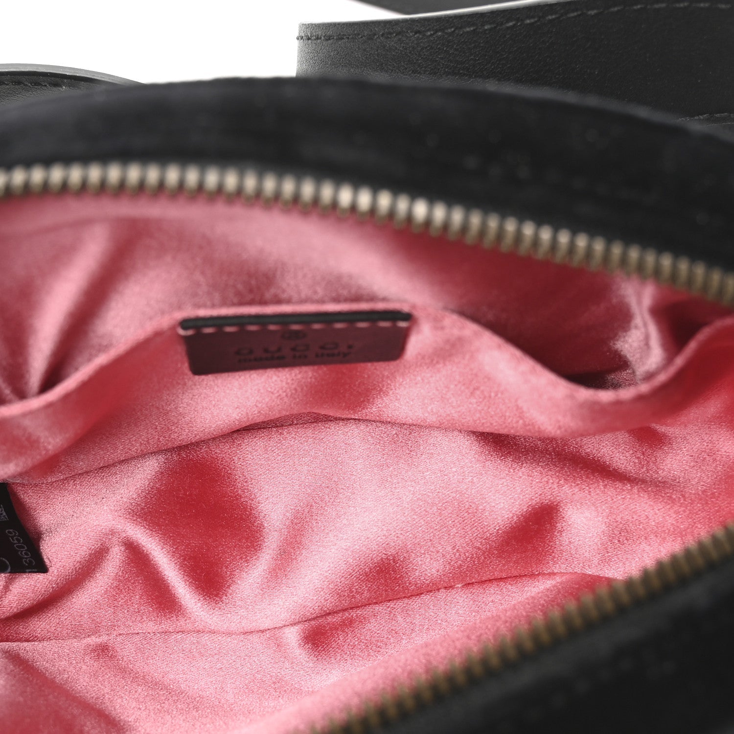 Velvet Matelasse GG Marmont Belt Bag 85 34 Black