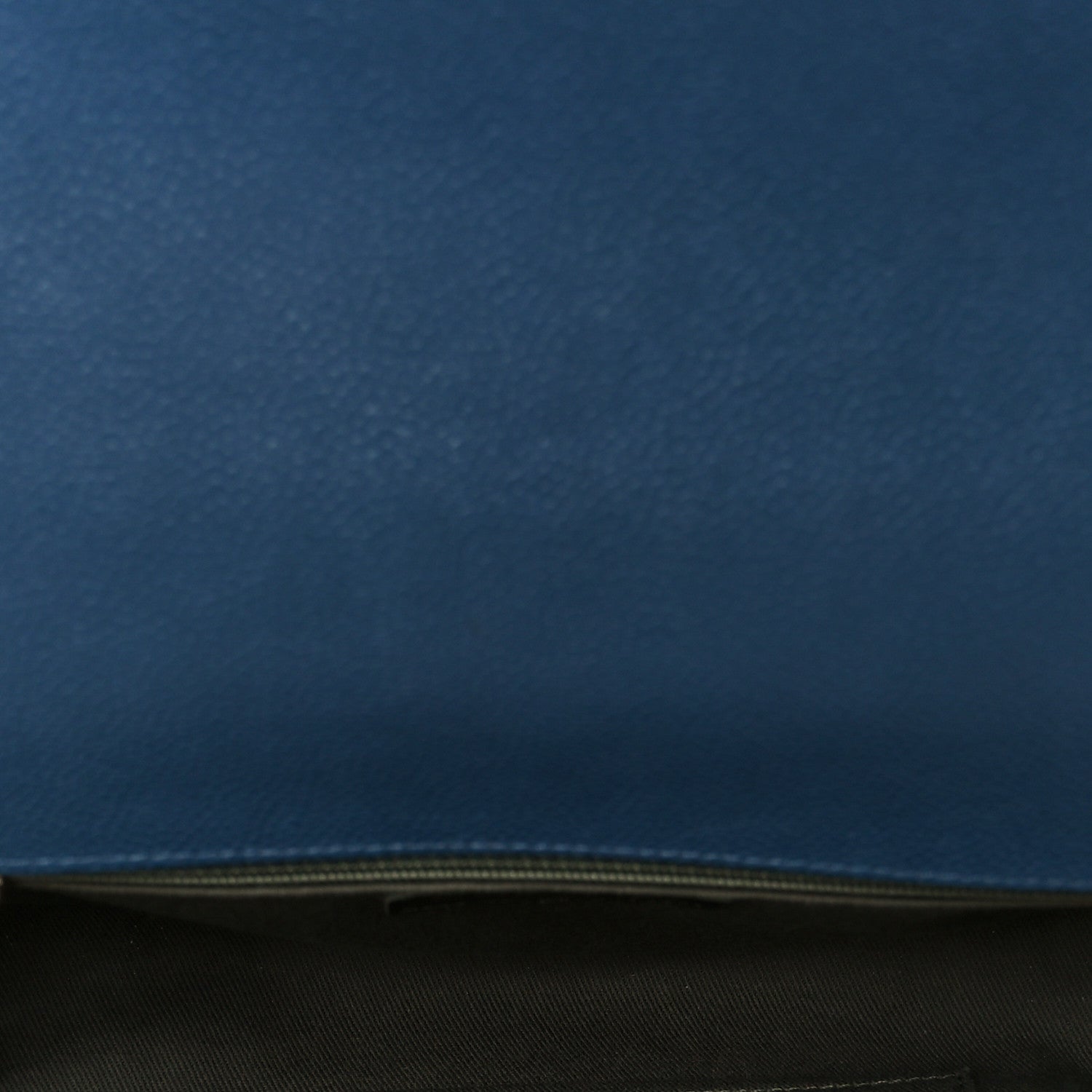 Caviar Quilted New Medium Boy Flap Blue