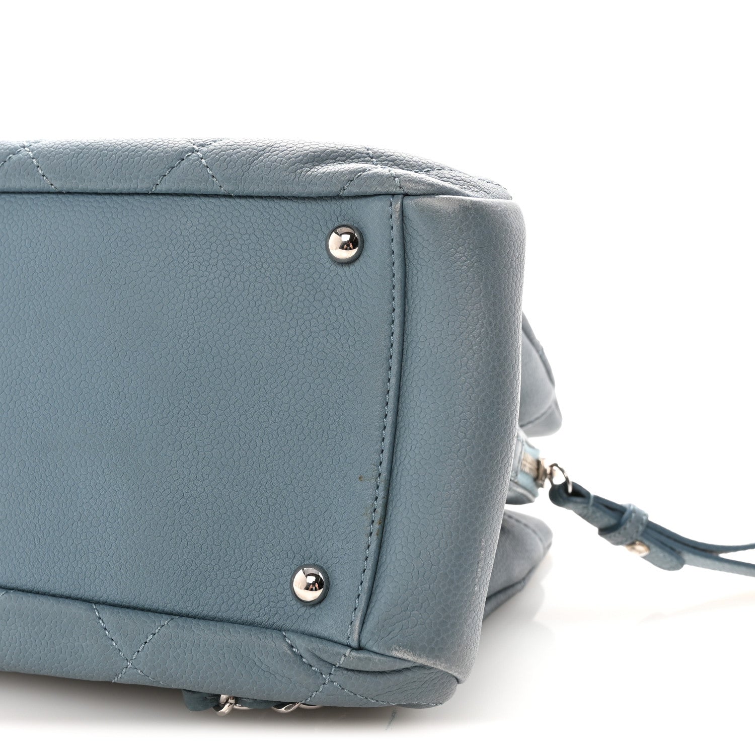 Caviar Quilted CC Timeless Soft Tote Blue
