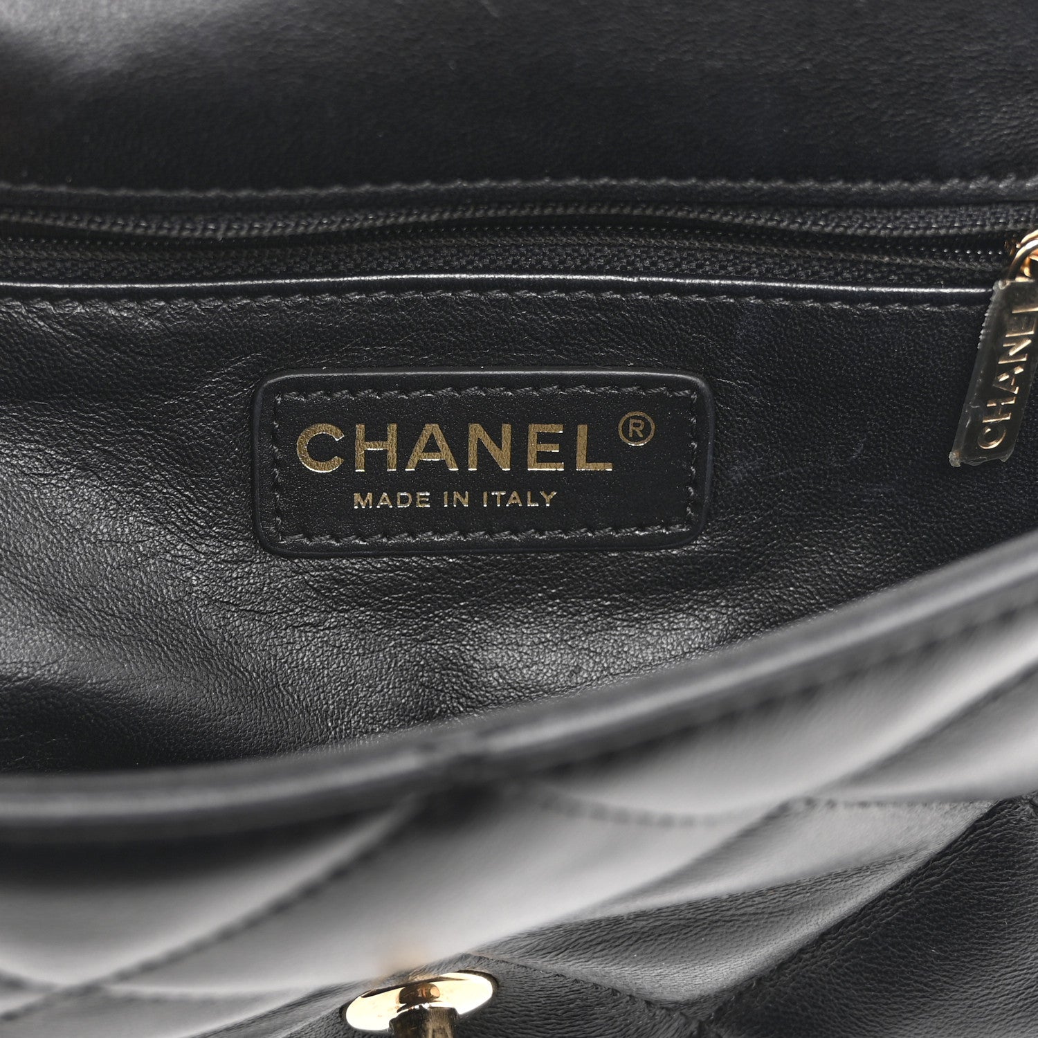Lambskin Quilted Small Easy Carry Flap Black