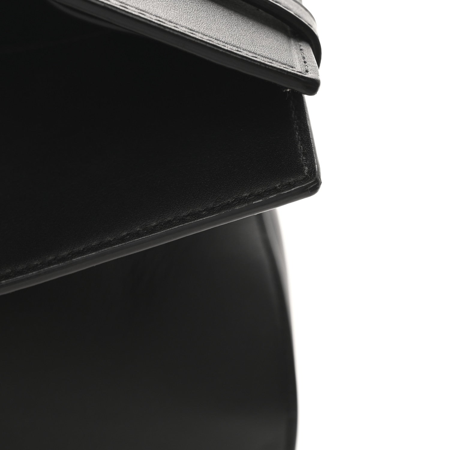 Calfskin Medium Manhattan Shopper Tote Black