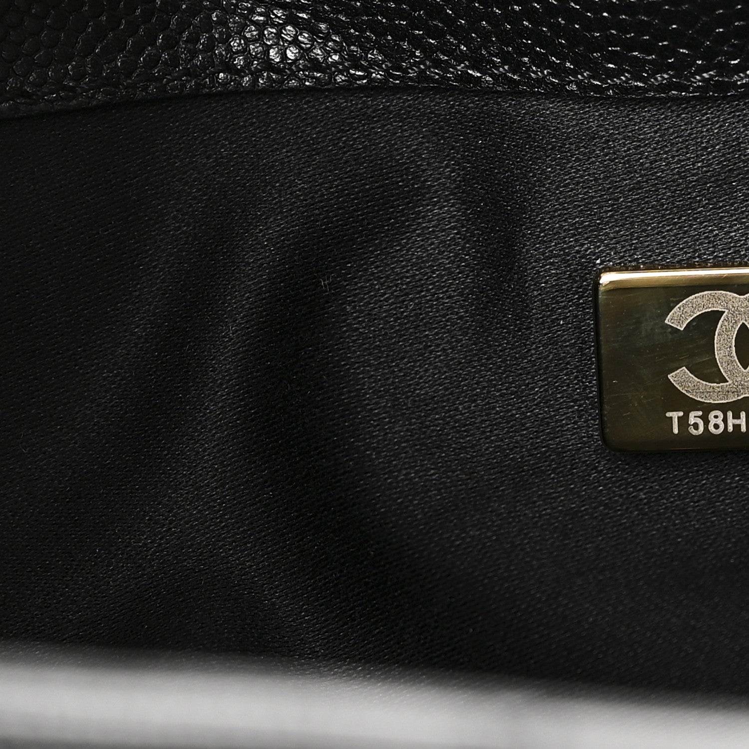 Caviar Quilted Medium Chanel 25 Handbag Black
