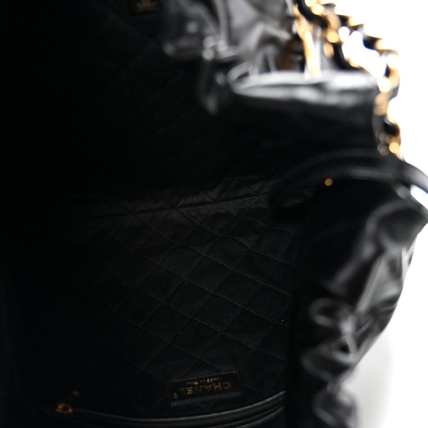 Shiny Calfskin Quilted Large Chanel 22 Black