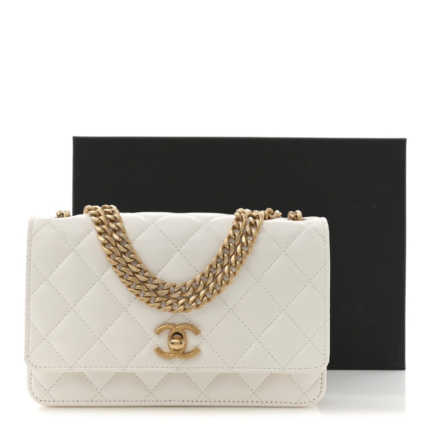 Lambskin Quilted Pillow Crush Wallet On Chain WOC White