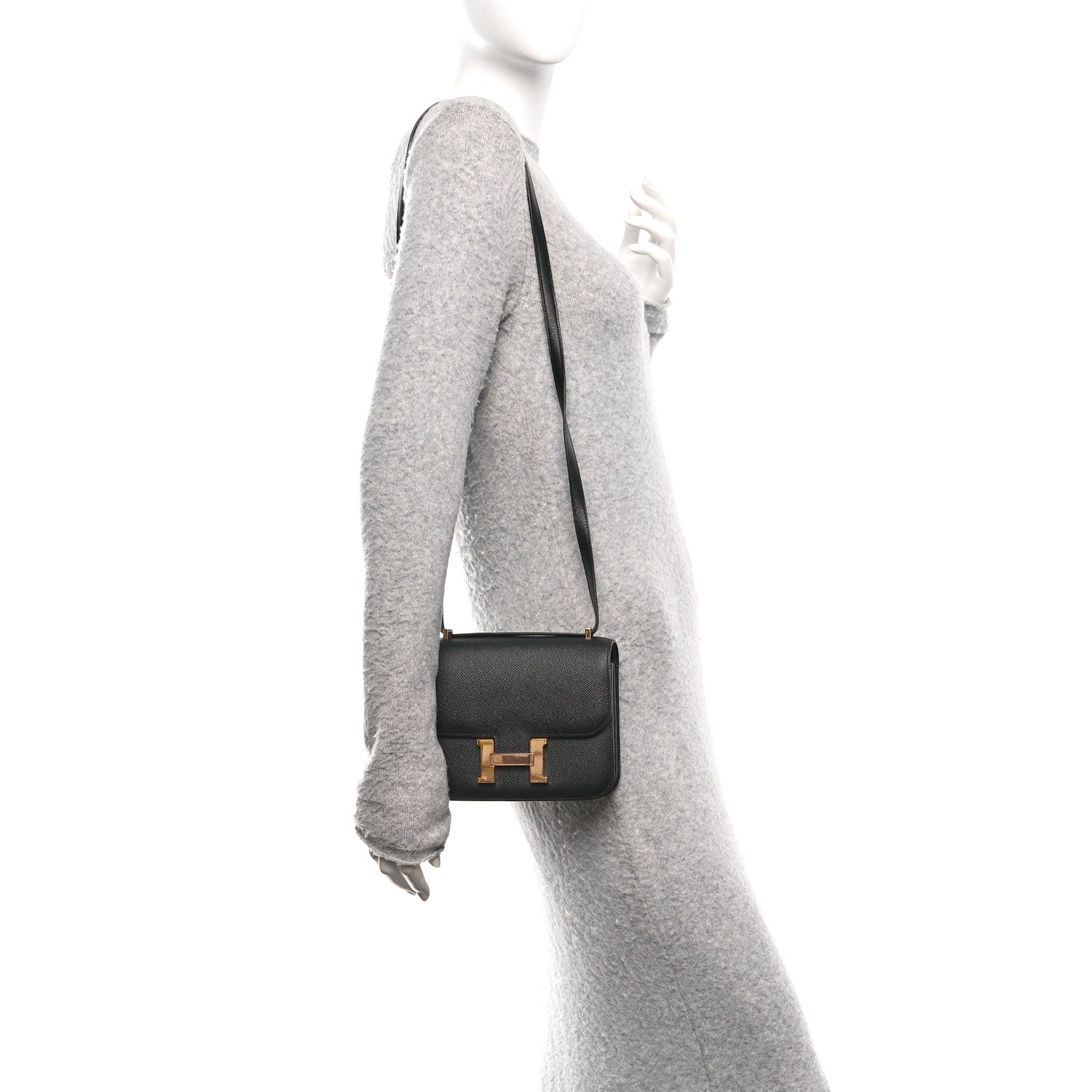 Epsom Constance 18 Black