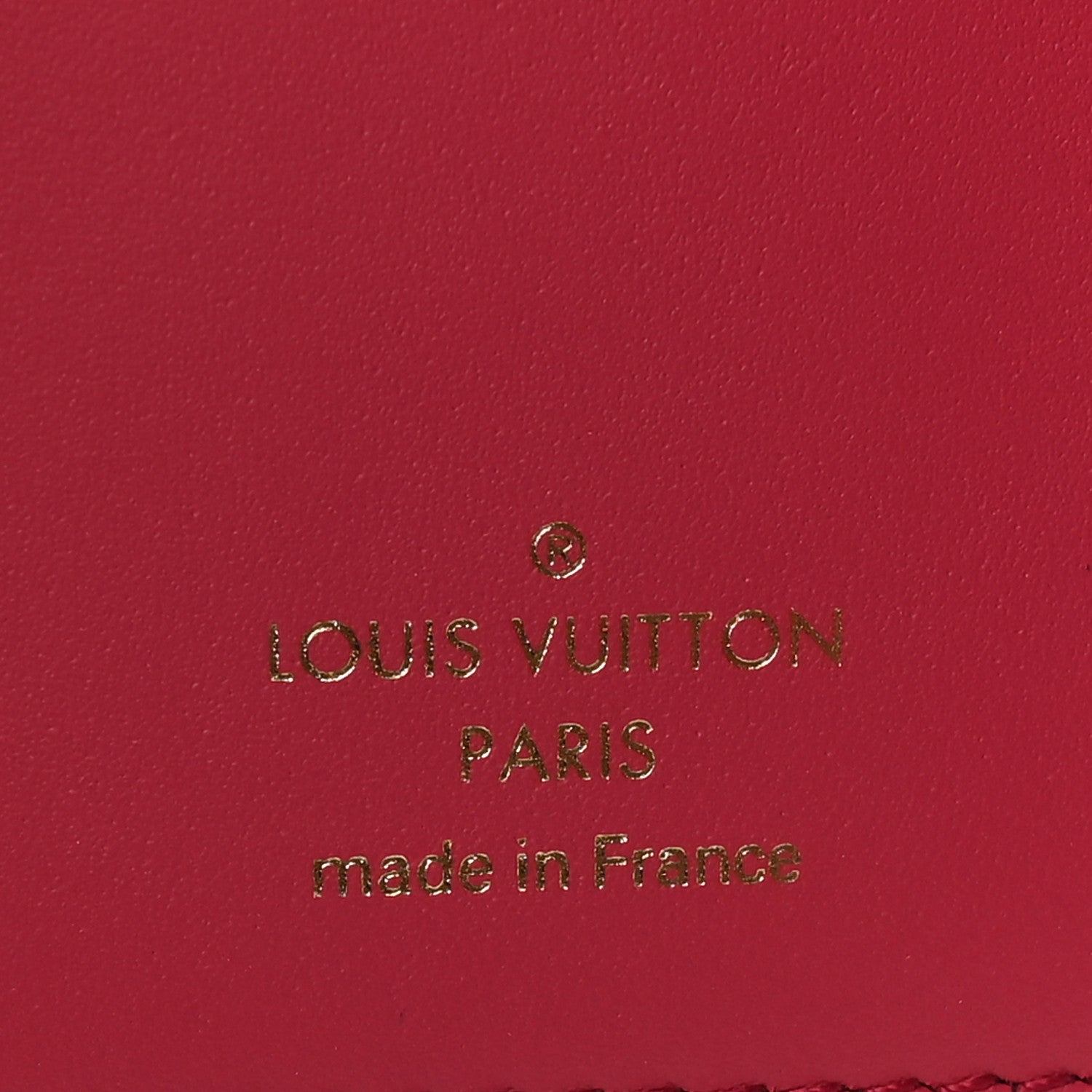 Taurillon Capucines Compact Wallet Black