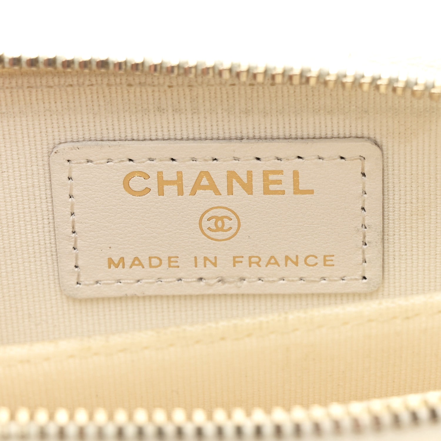 Caviar Quilted Zip Coin Purse White