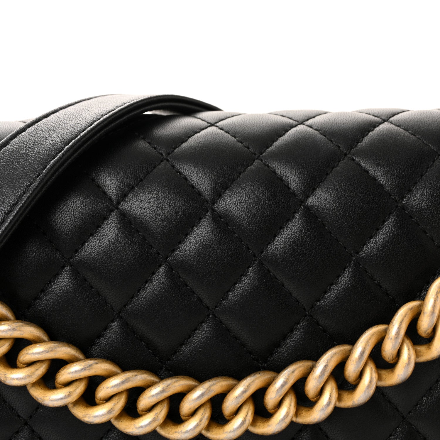 Lambskin Quilted New Medium Boy Flap Black
