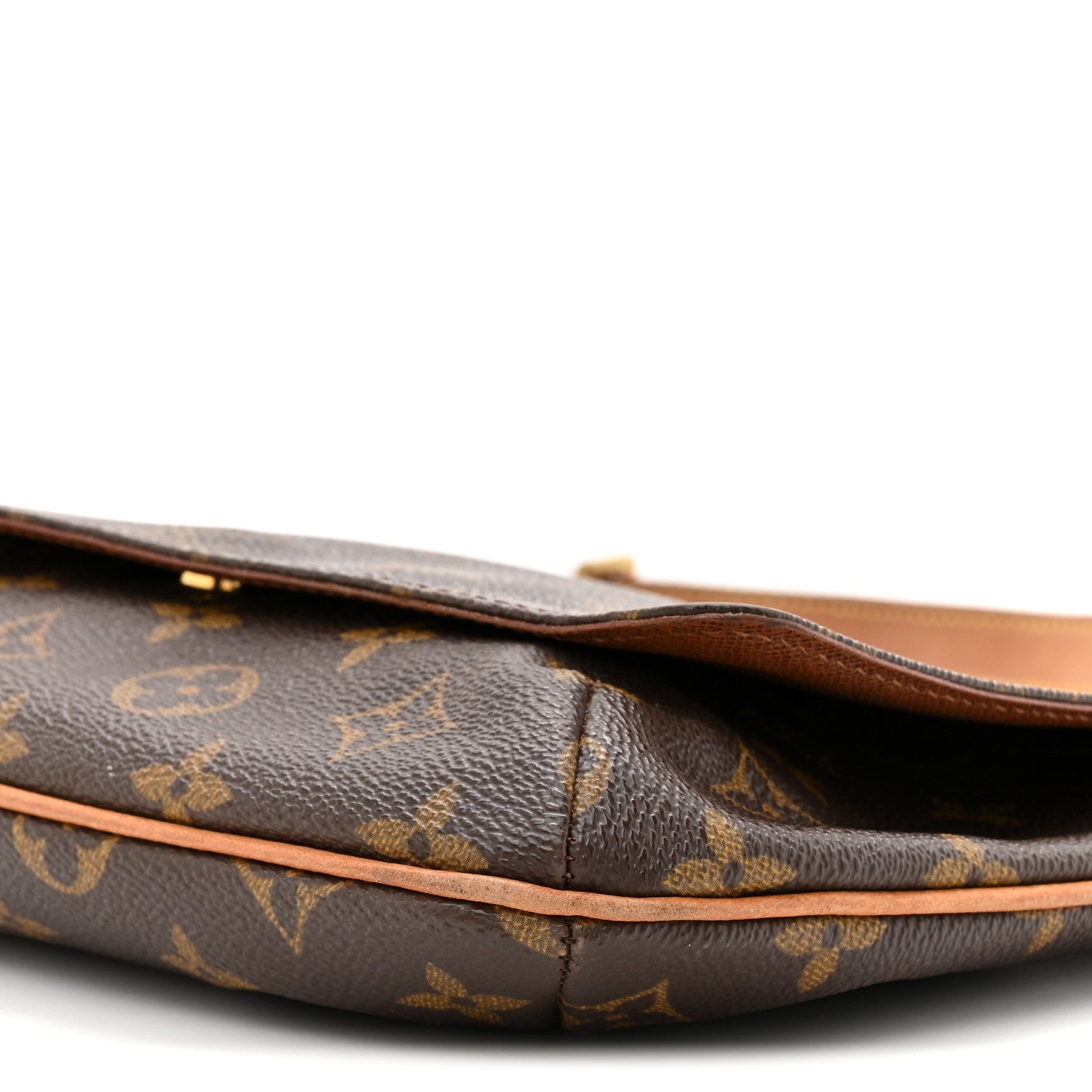 Monogram Musette Tango