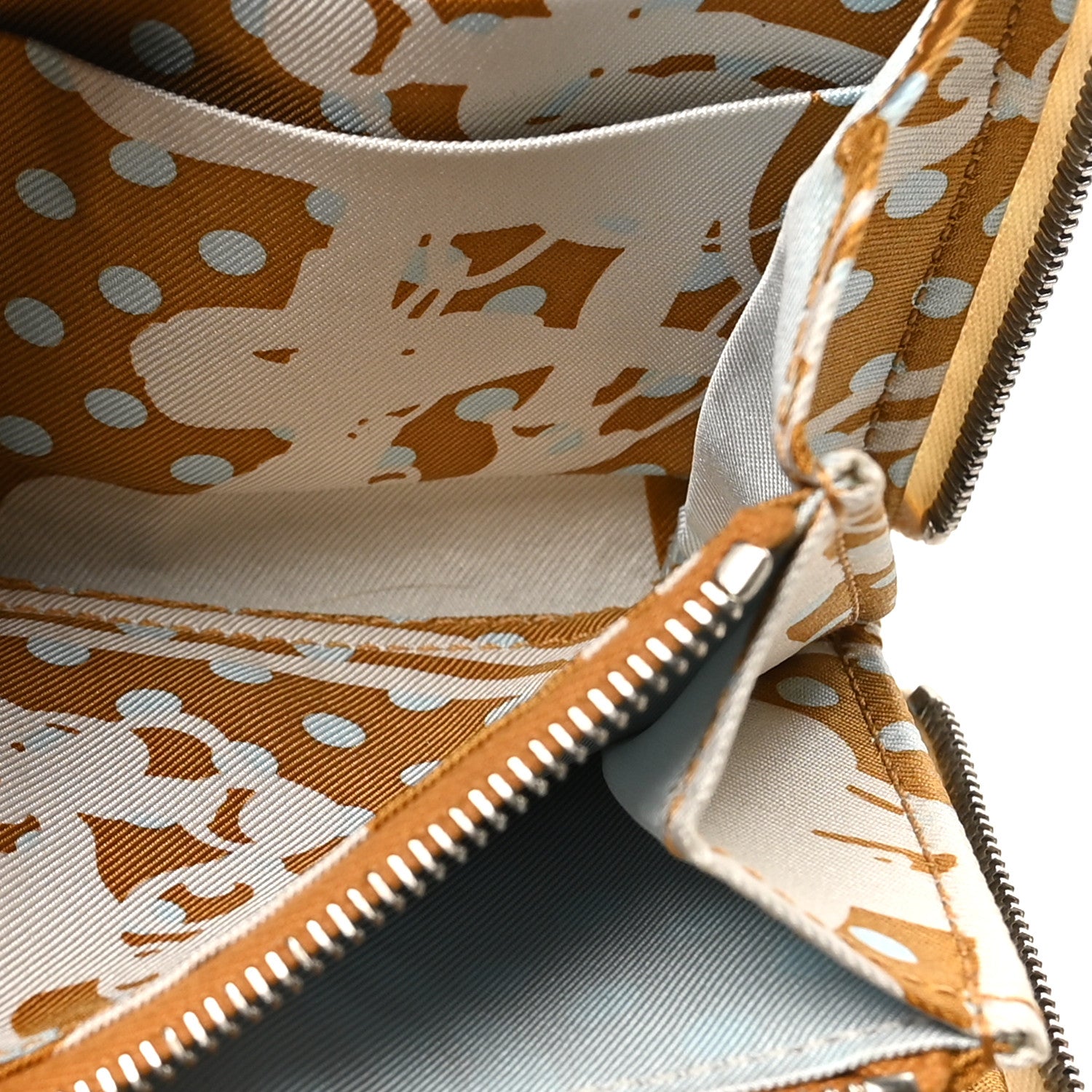 Epsom Silk'In Compact Wallet Nata