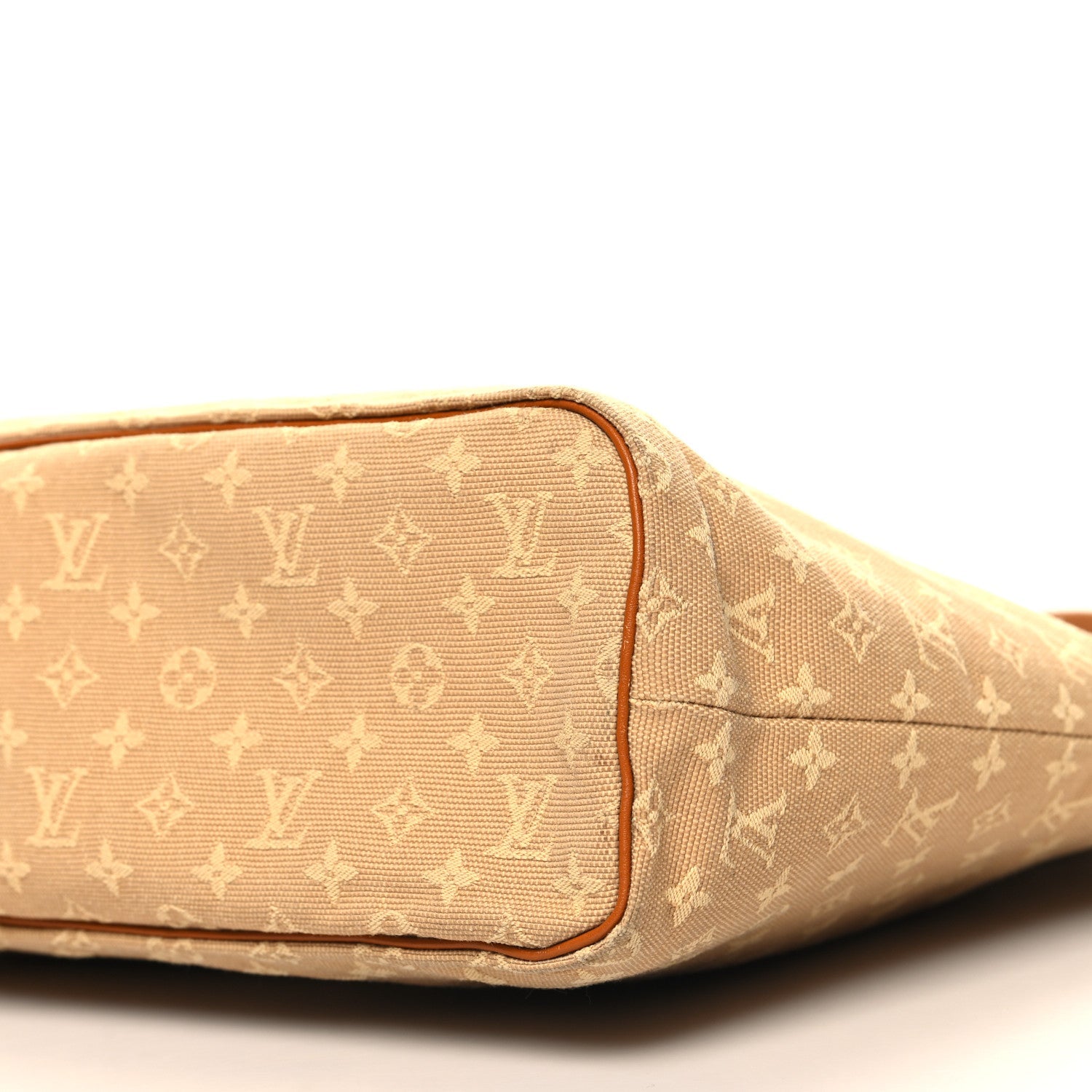 Mini Monogram LUCILLE GM Beige