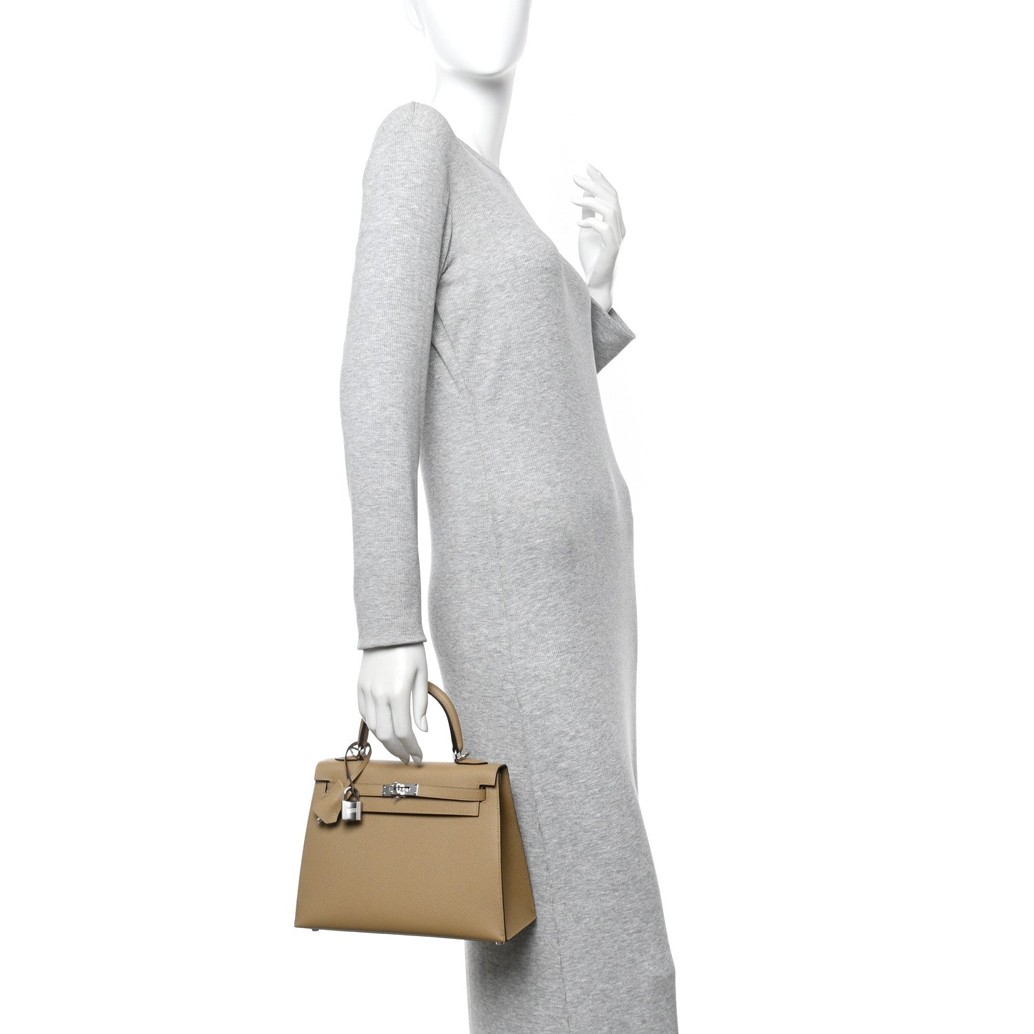 Epsom Kelly Sellier 25 Poussiere