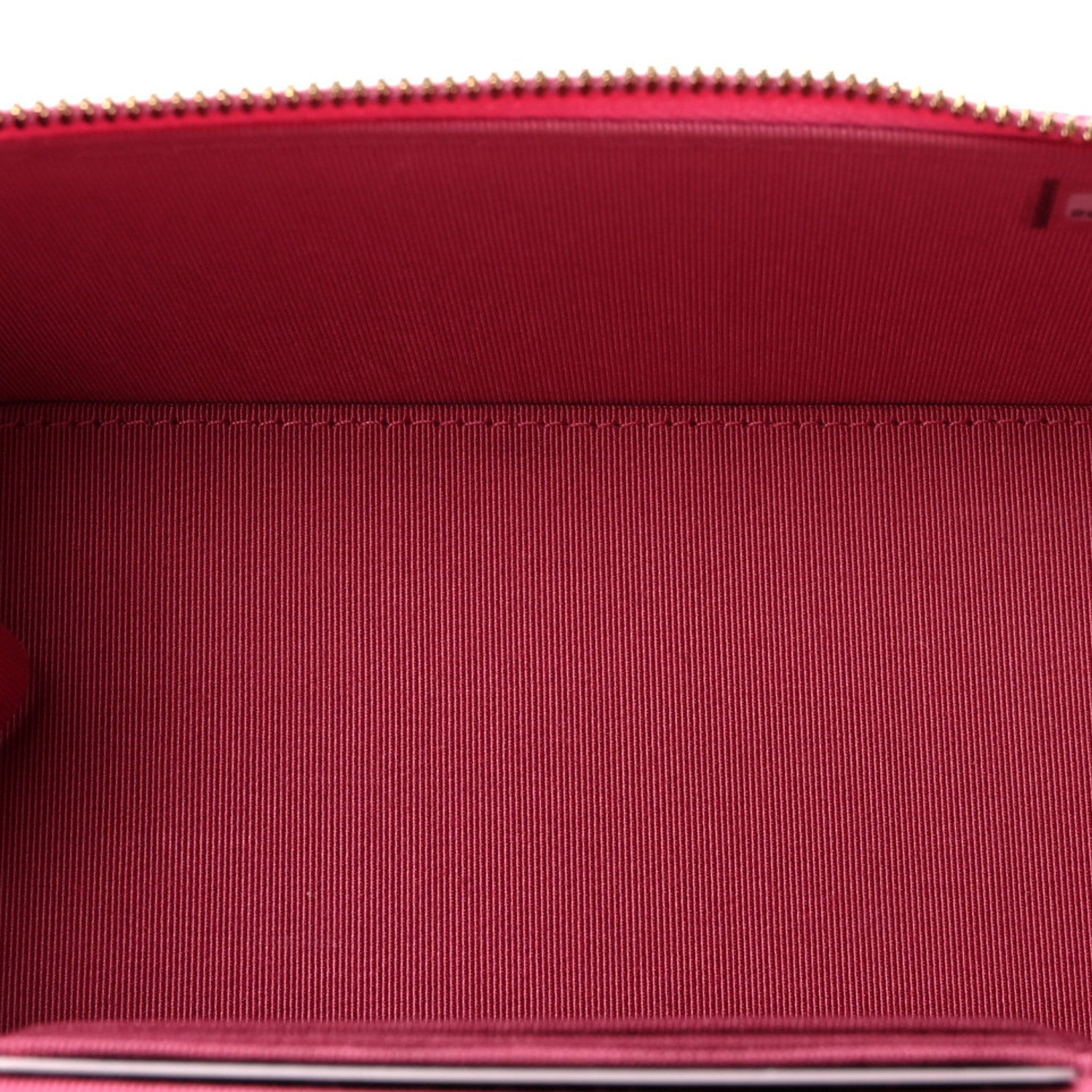 Caviar Quilted Small Vanity Case With Chain Pink