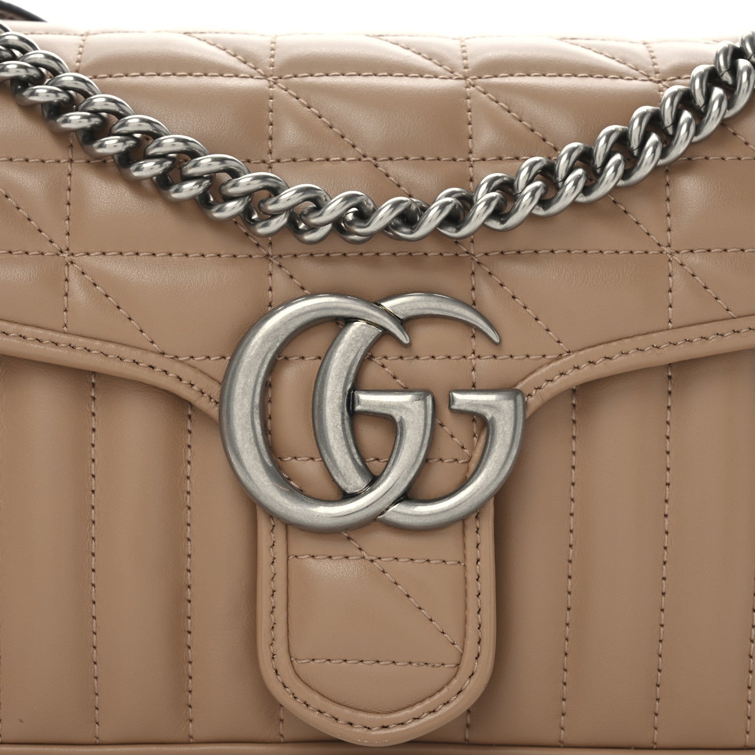 Calfskin Matelasse Aria Small GG Marmont Shoulder Bag Camelia