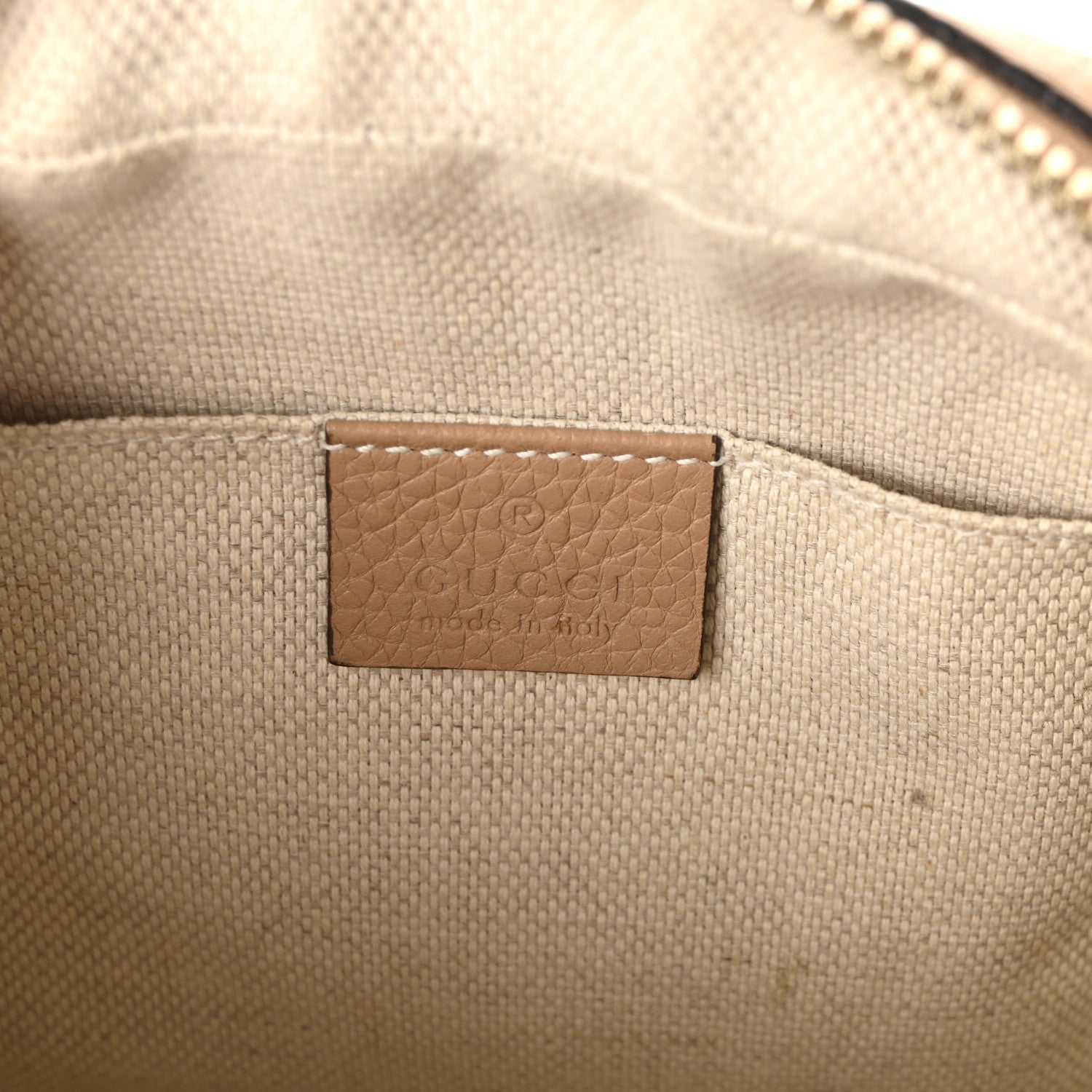 Pebbled Calfskin Small Soho Disco Bag Camelia