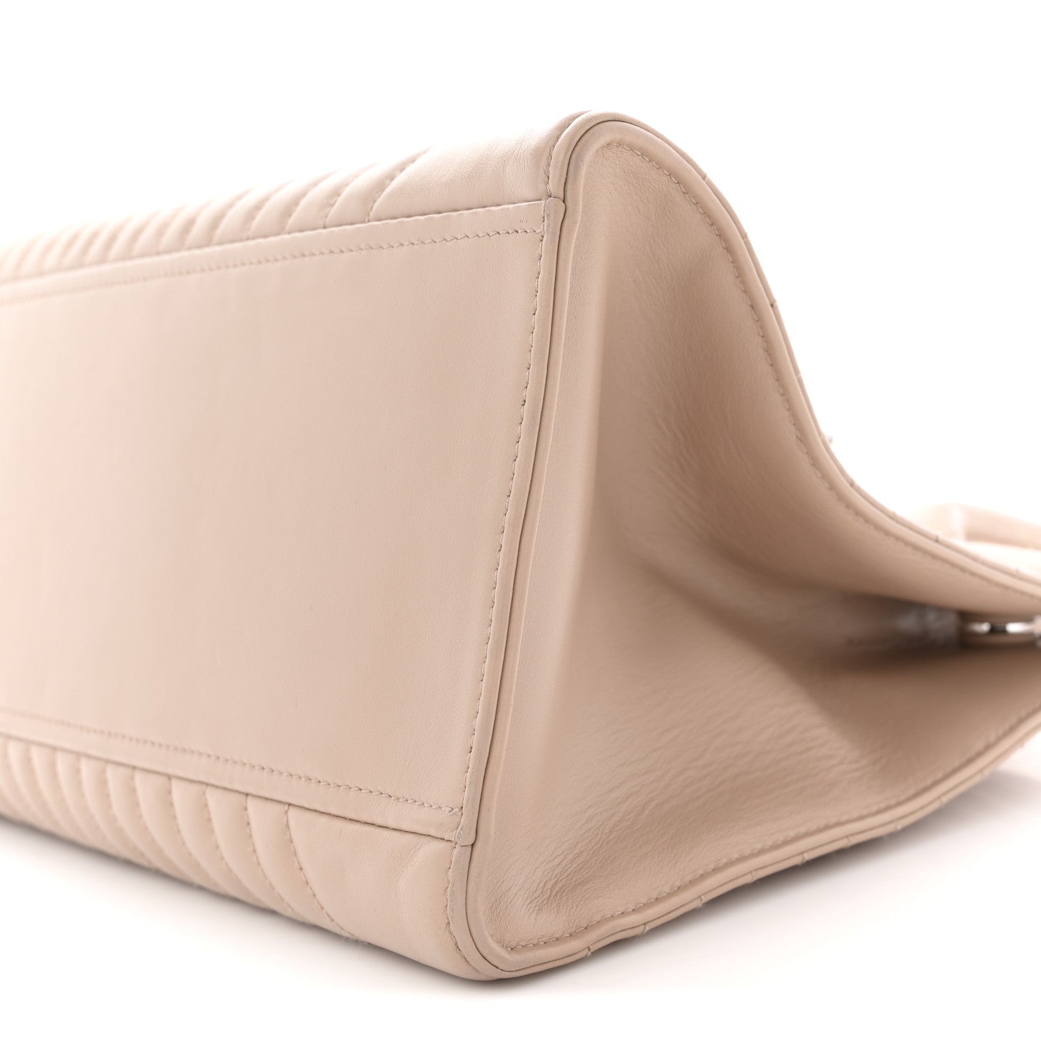 Soft Calfskin Impunture Diagramme Tote Cipria