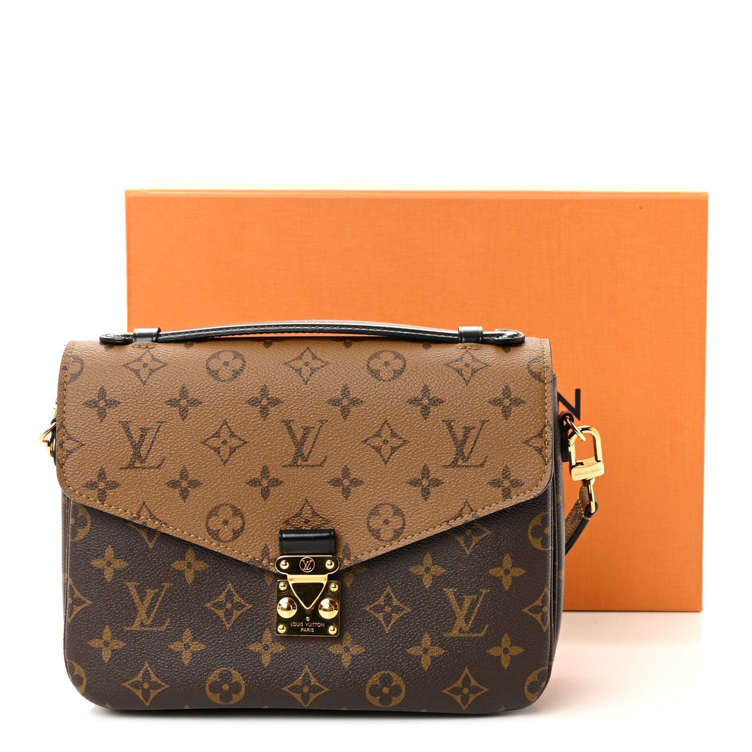 Reverse Monogram Pochette Metis