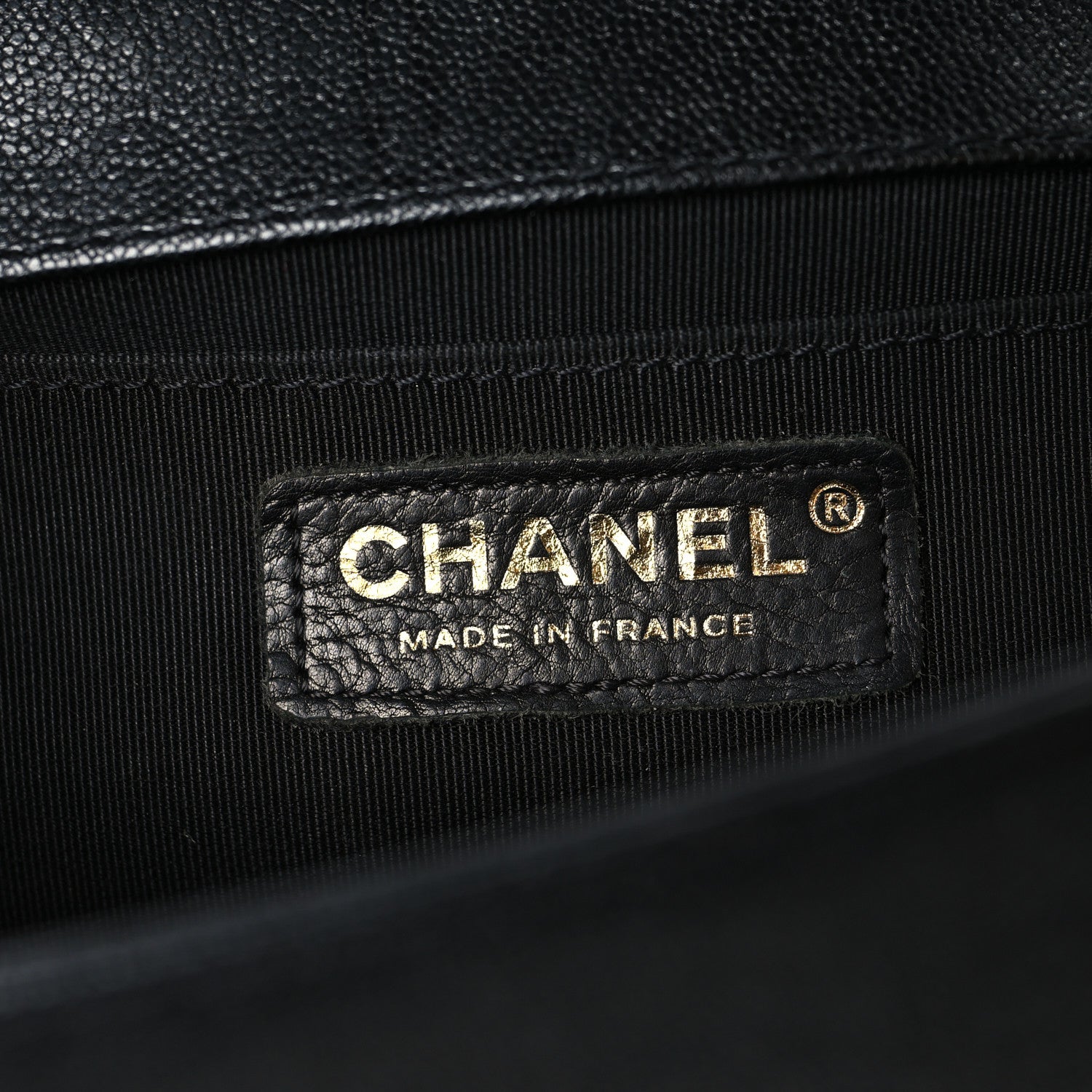 Caviar Chevron Quilted Medium Boy Flap Black