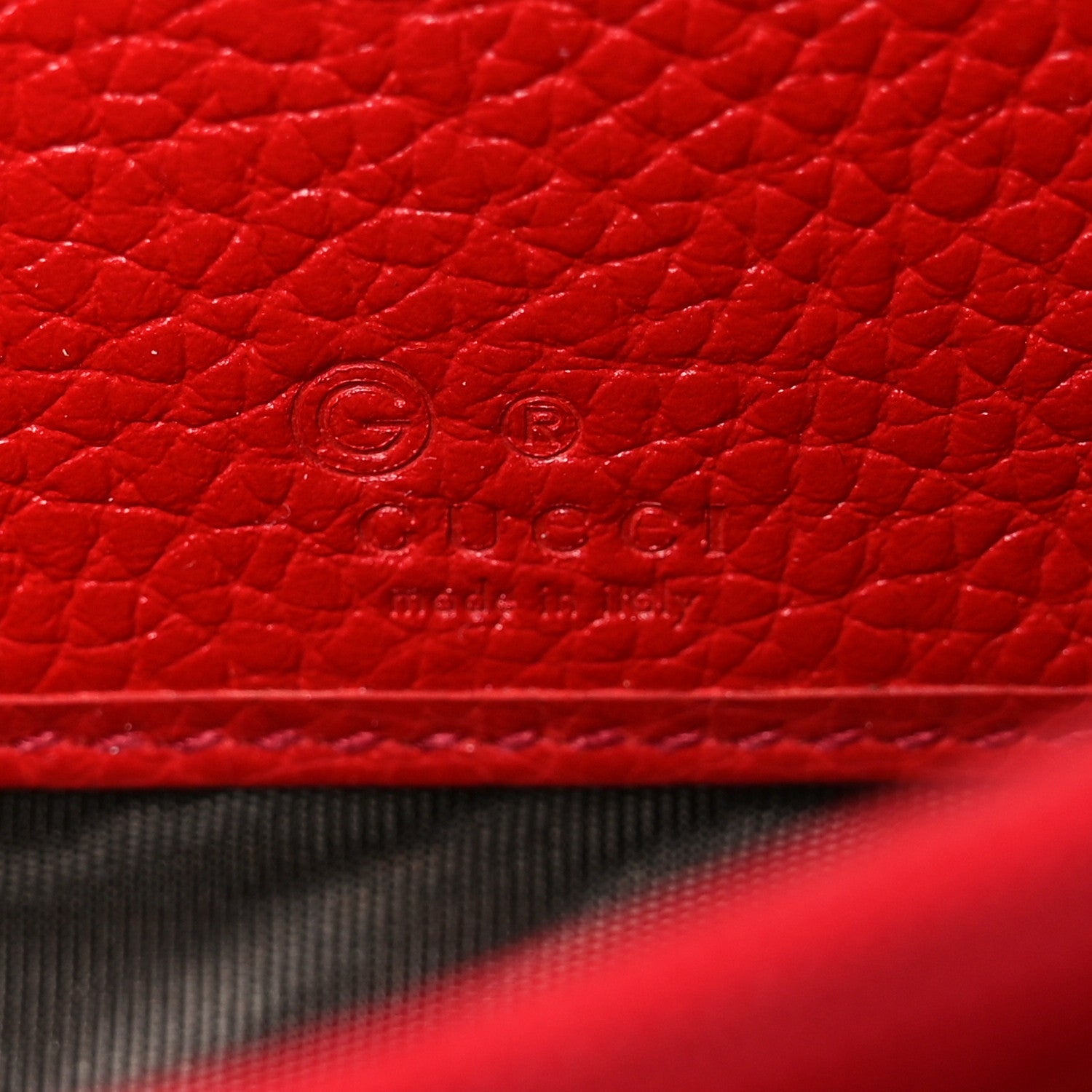 Pebbled Calfskin Small Soho Zip Around Wallet Red
