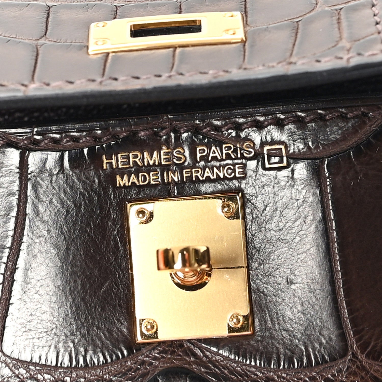 Matte Alligator Festival Kelly Bag Charm Ebene