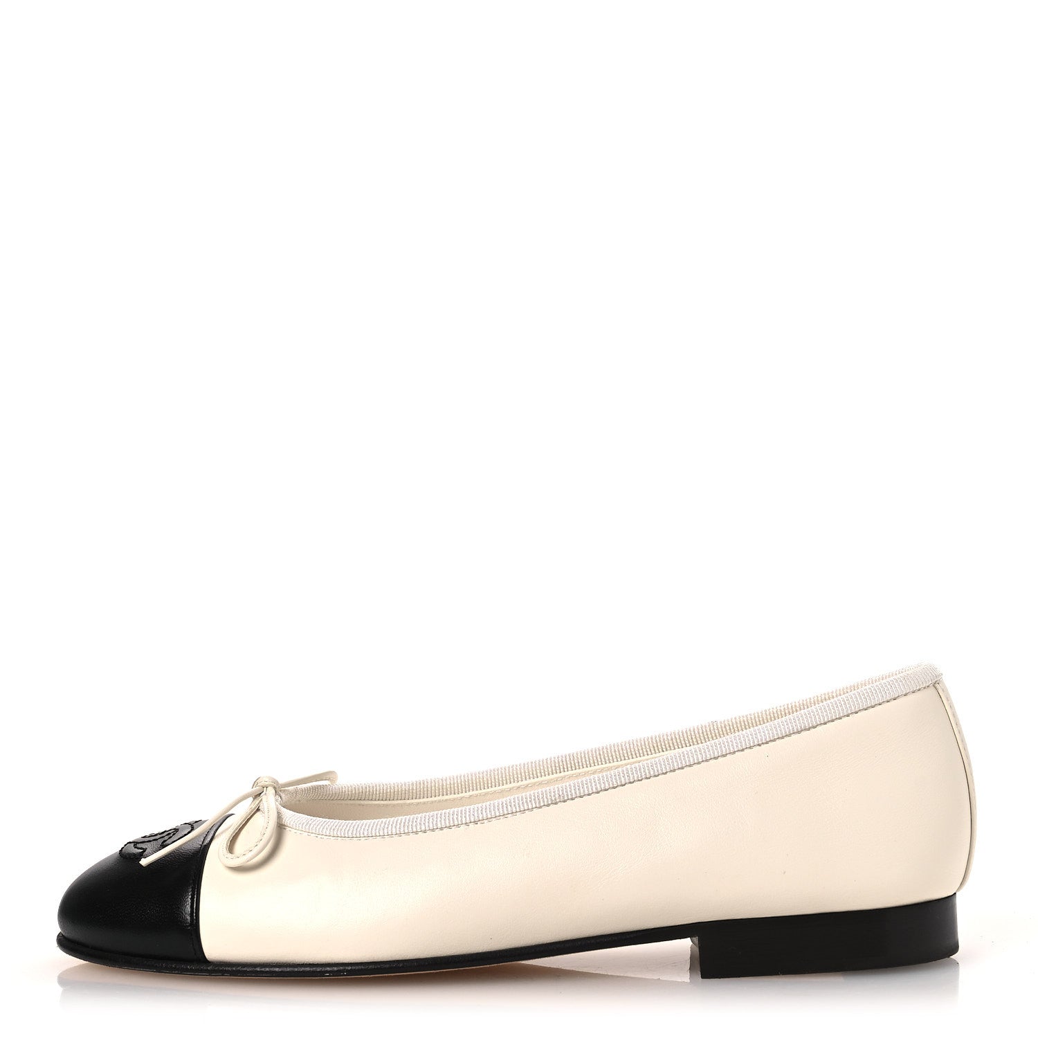Lambskin Cap Toe CC Ballerina Flats 35 White Black
