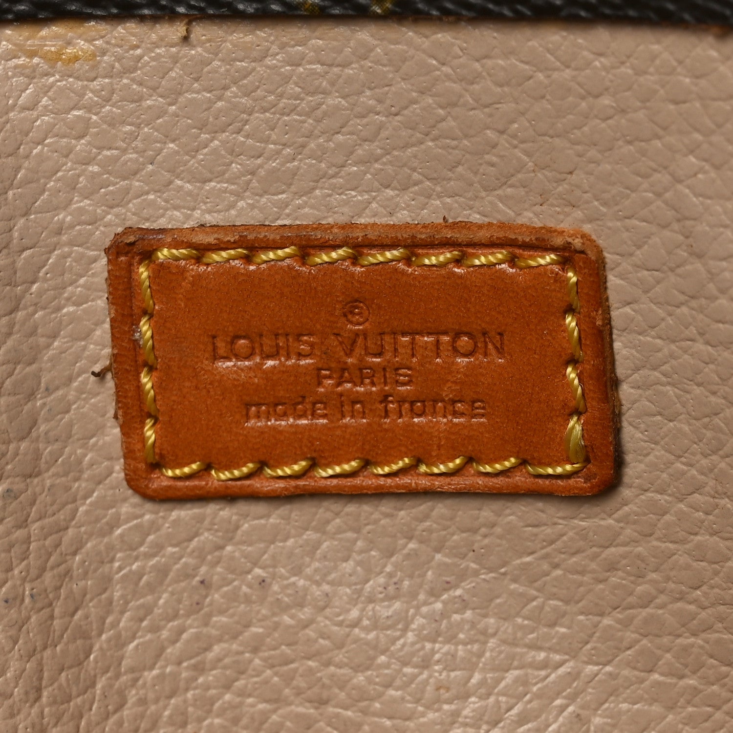 Monogram Sac Plat