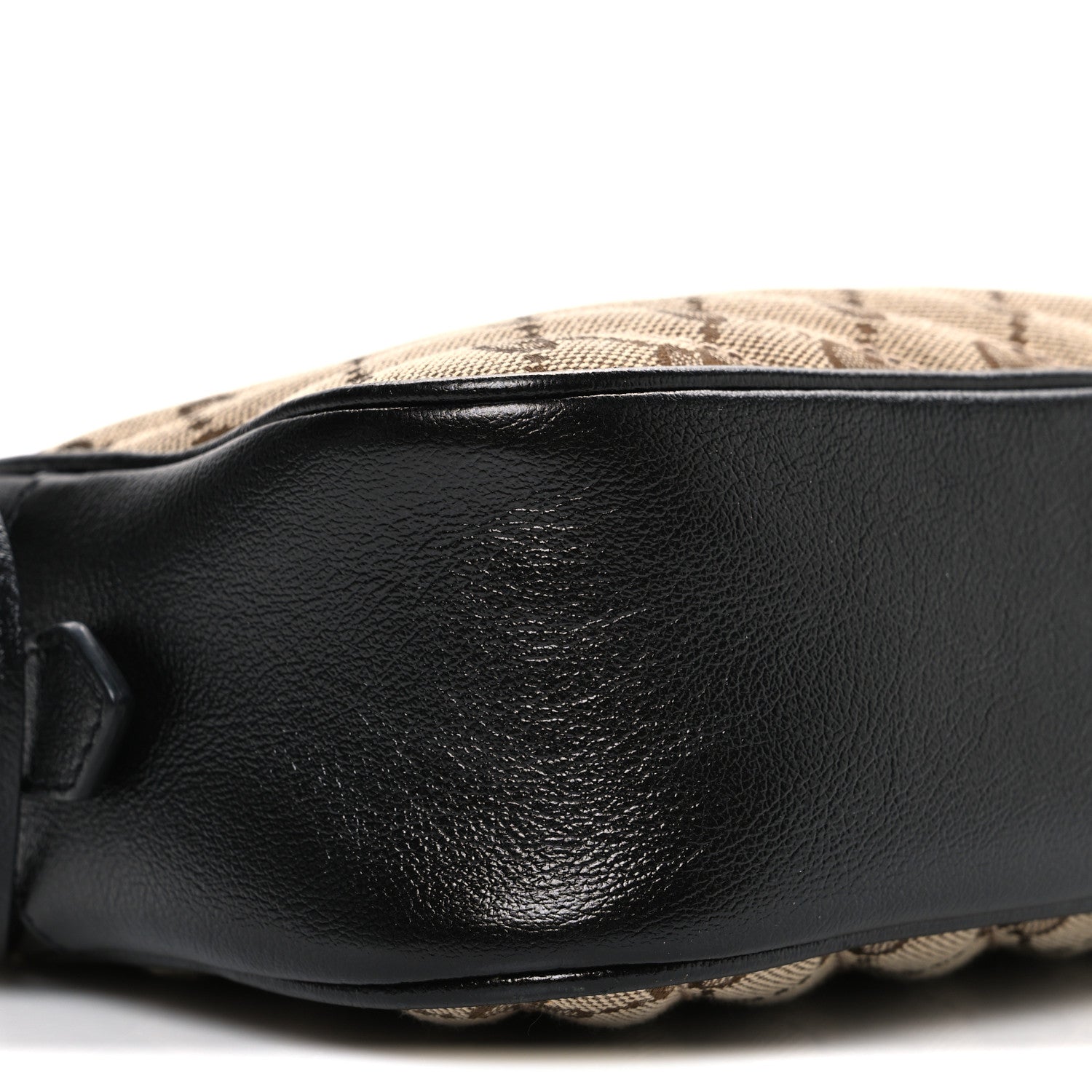 Monogram Matelasse Diagonal Small GG Marmont Chain Shoulder Bag Beige Black