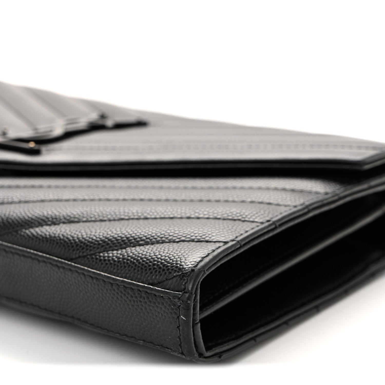 Grain De Poudre Matelasse Chevron Monogram Monochrome Chain Wallet Black