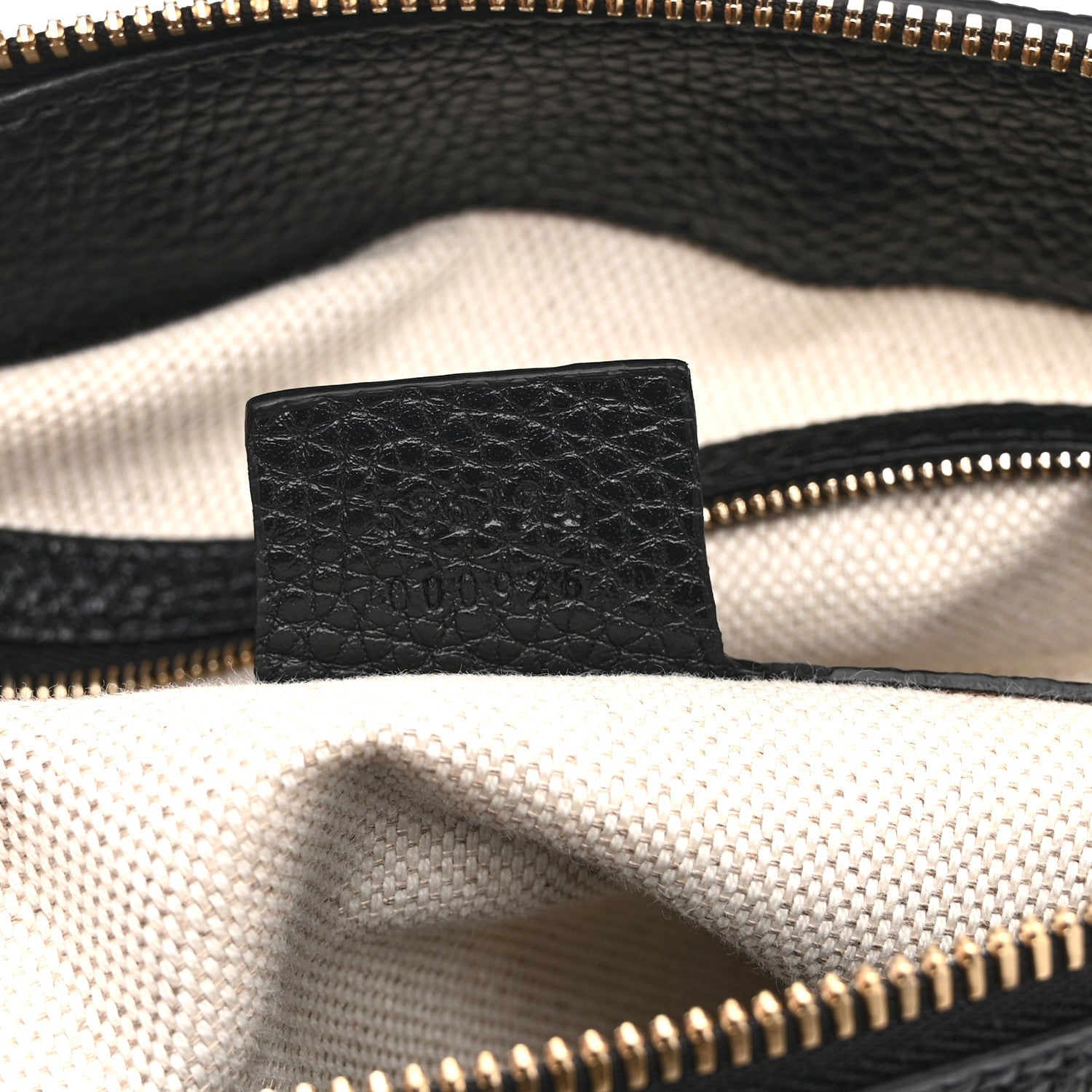 Pebbled Calfskin Large Soho Hobo Black