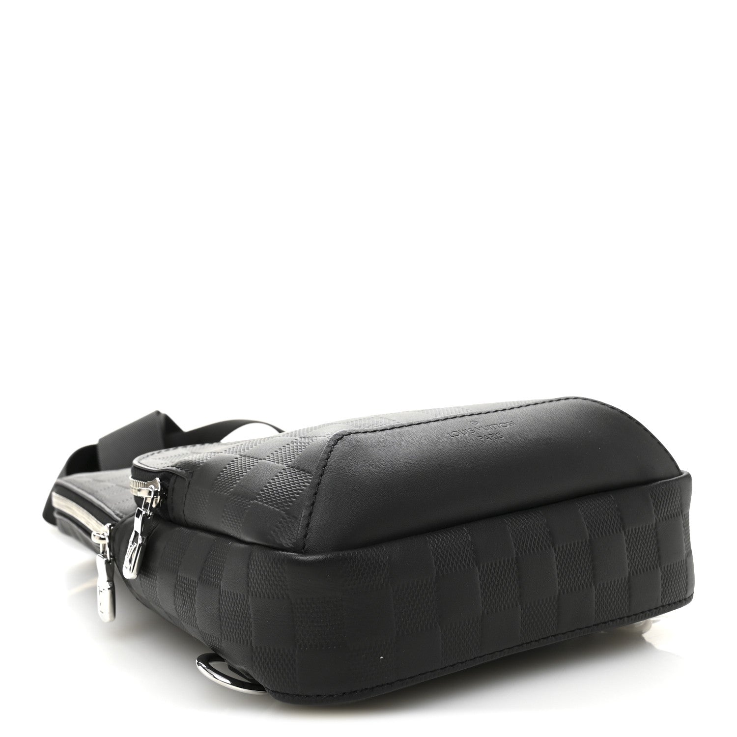 Damier Infini Avenue Sling Bag Onyx