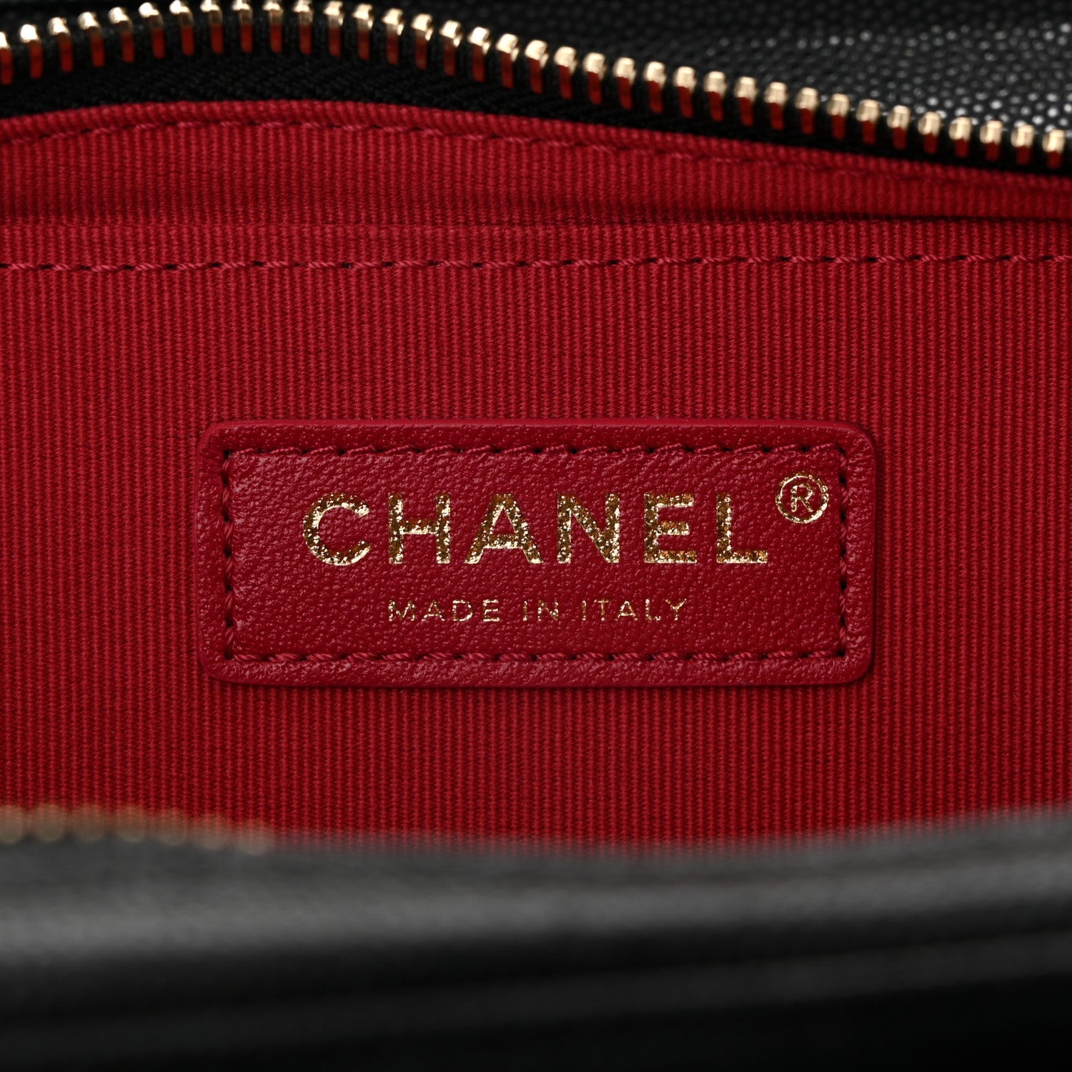 Caviar Quilted Like A Wallet Flap Black