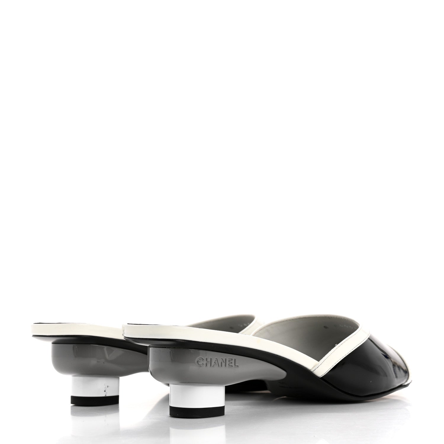Patent Calfskin Mules  39 Black White Grey