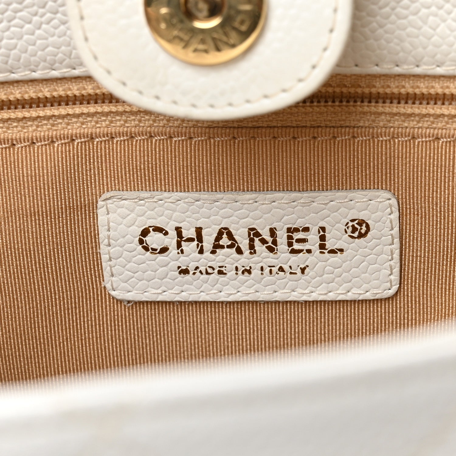 Caviar Quilted Petit Shopping Tote PST White