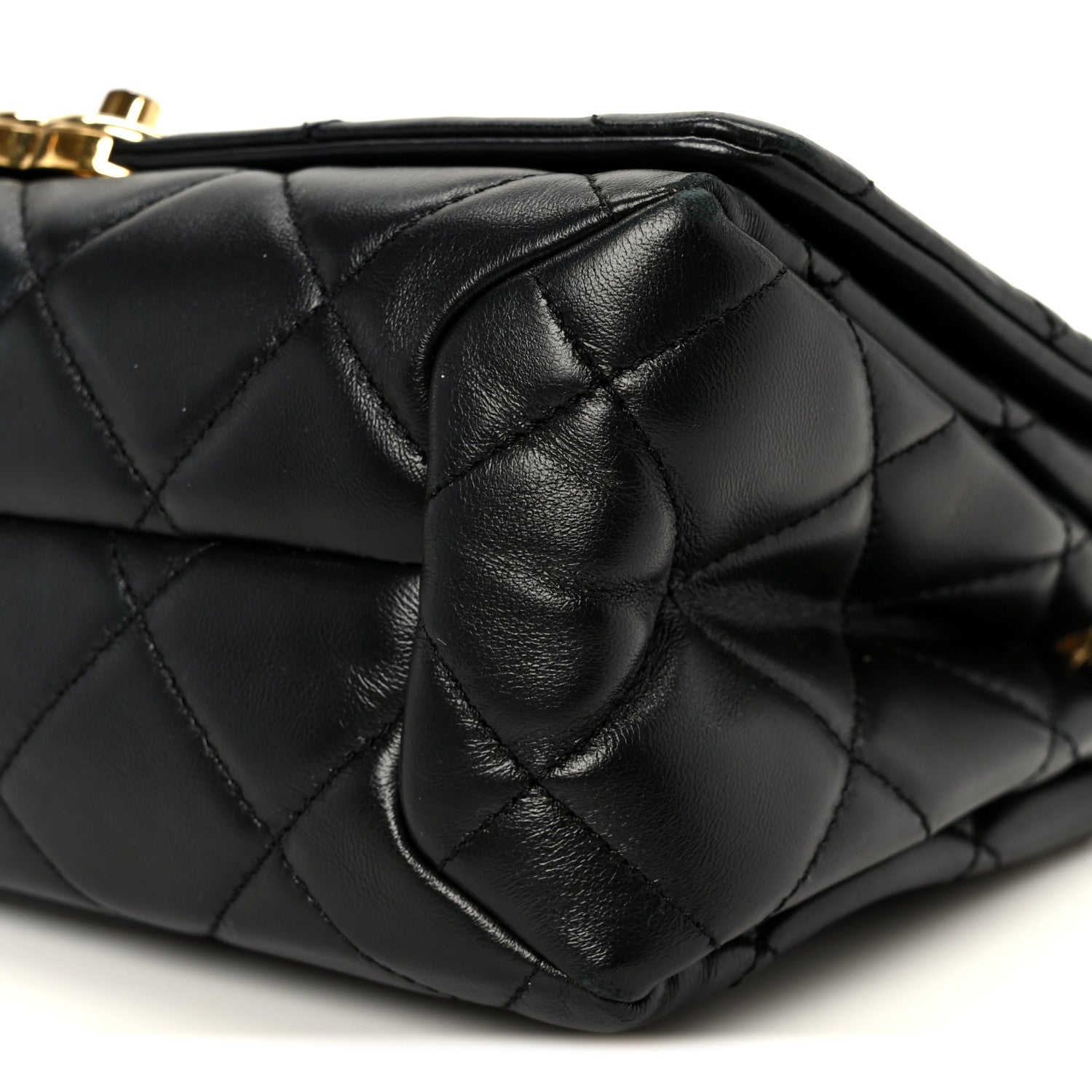 Lambskin Quilted Medium Color Match Flap Black
