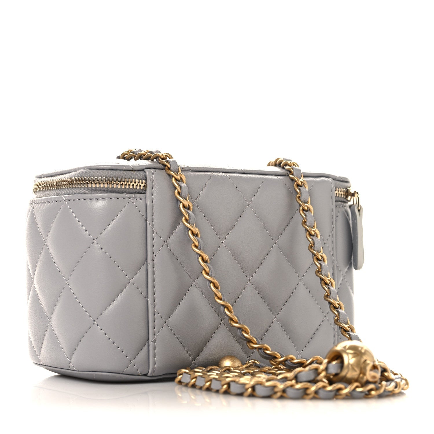 Lambskin Quilted Small Pearl Crush Vanity Case With Chain Grey