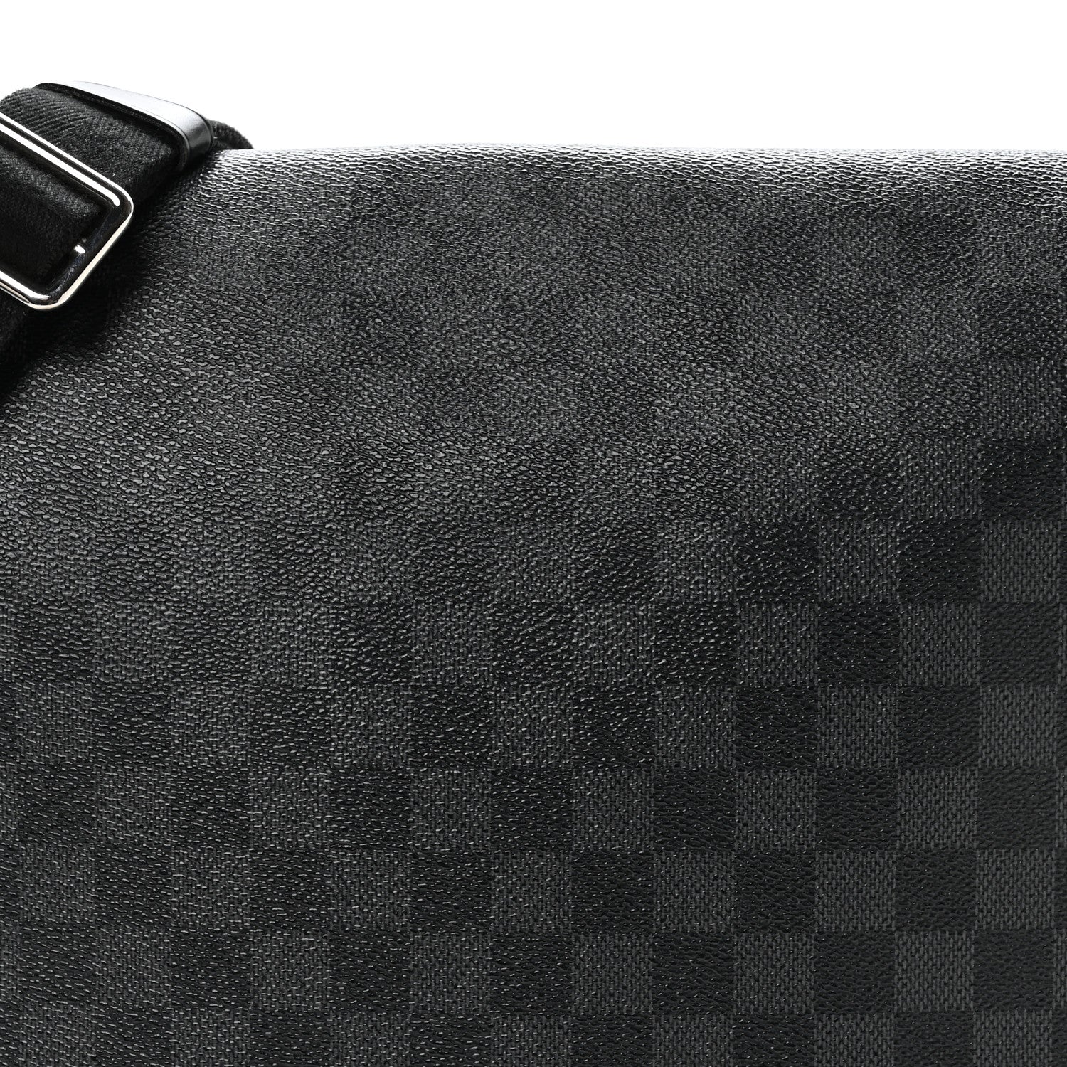 Damier Graphite District MM