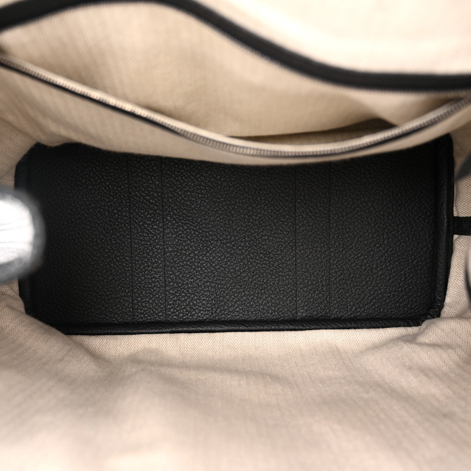 Negonda Garden Party Tote 36 MM Black