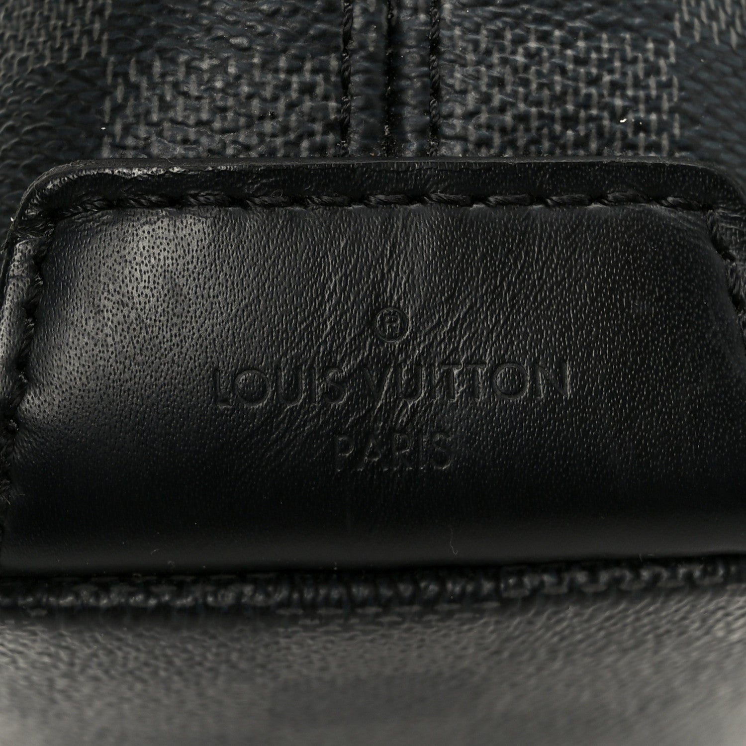 Damier Graphite District PM