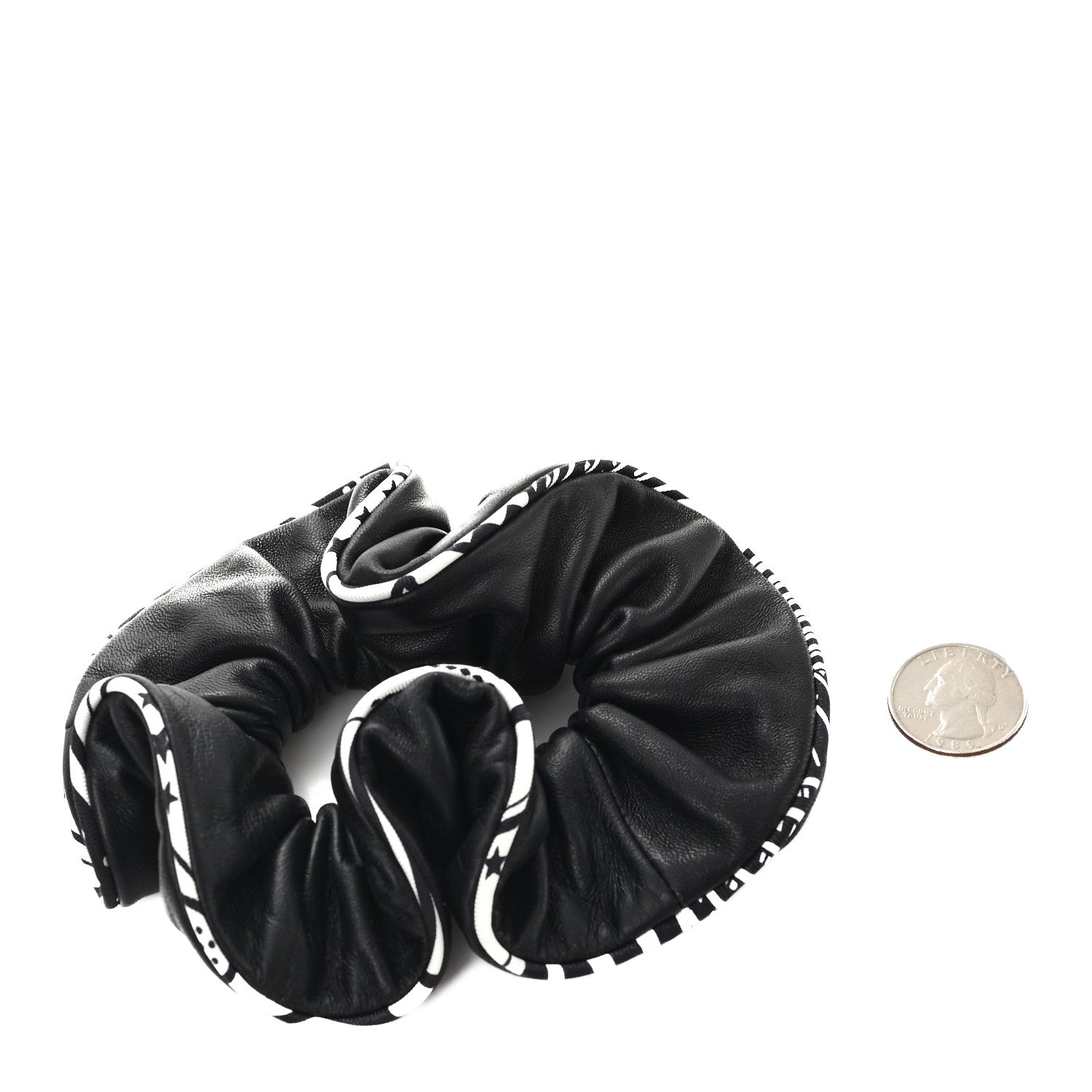 Nappa Silk Twill Sangles en Zigzag Bandana Claudia Scrunchie Black