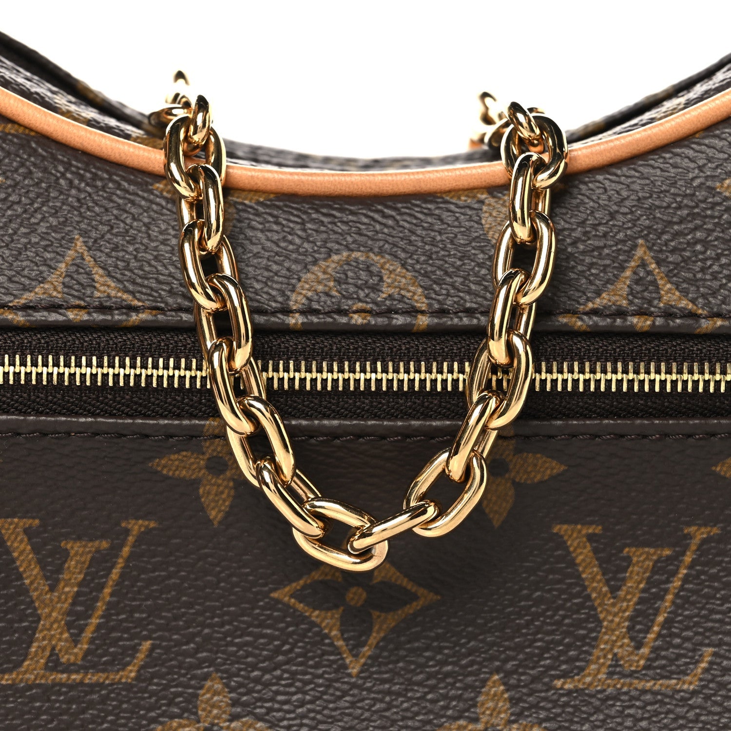 Monogram Loop