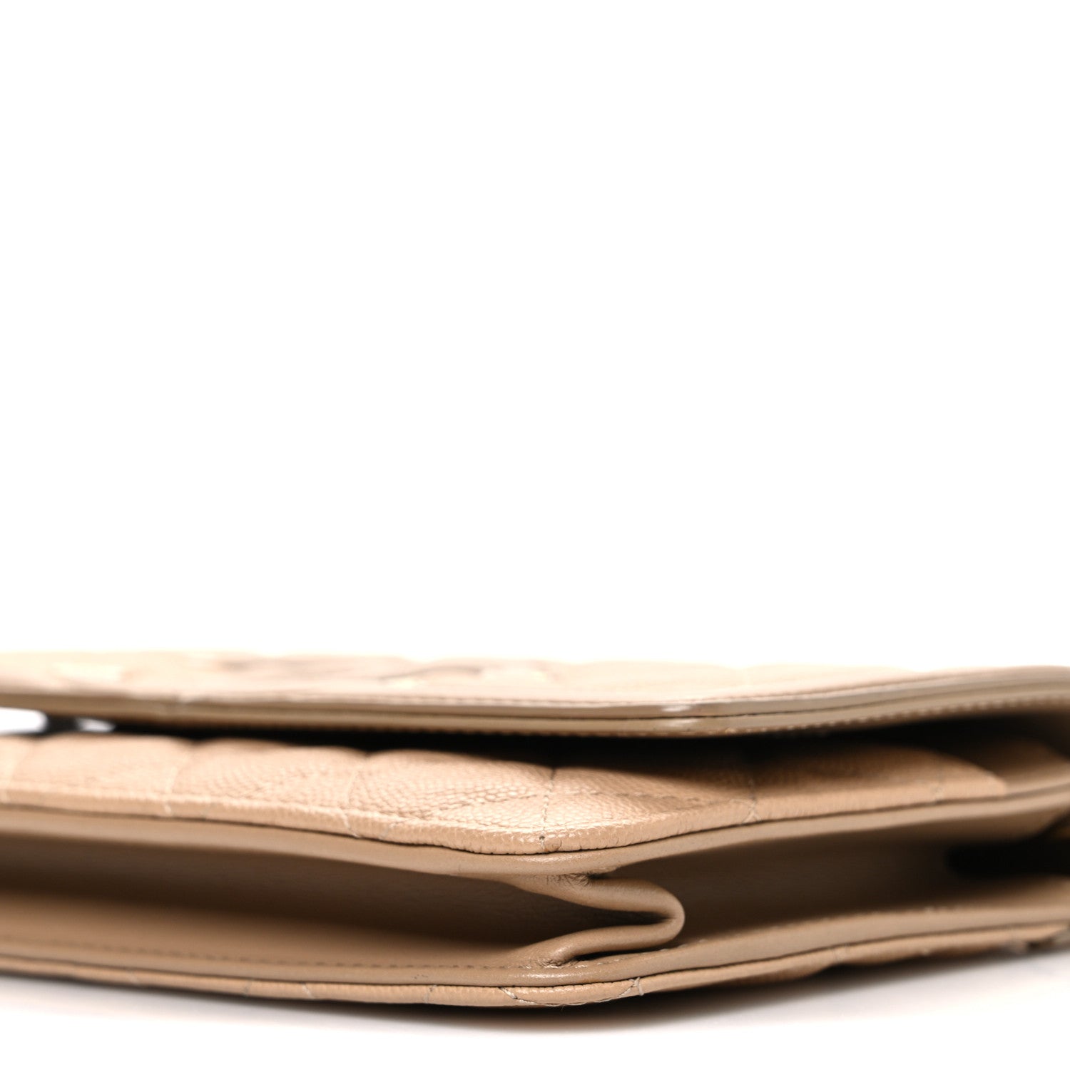 Caviar Quilted CC Filigree Wallet On Chain WOC Beige