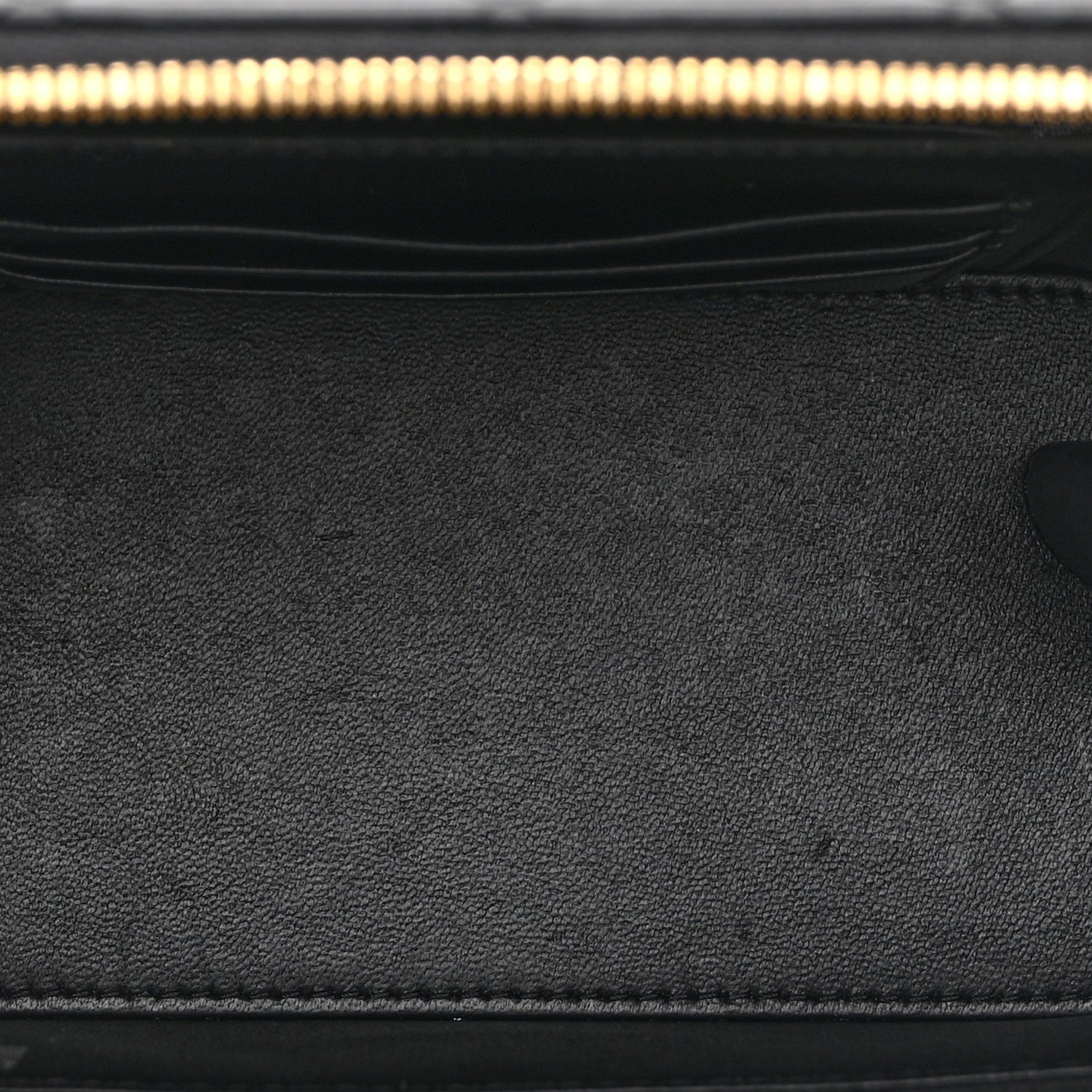 Lambskin Enamel Quilted Small Coco Hearts Vanity Case With Chain Black