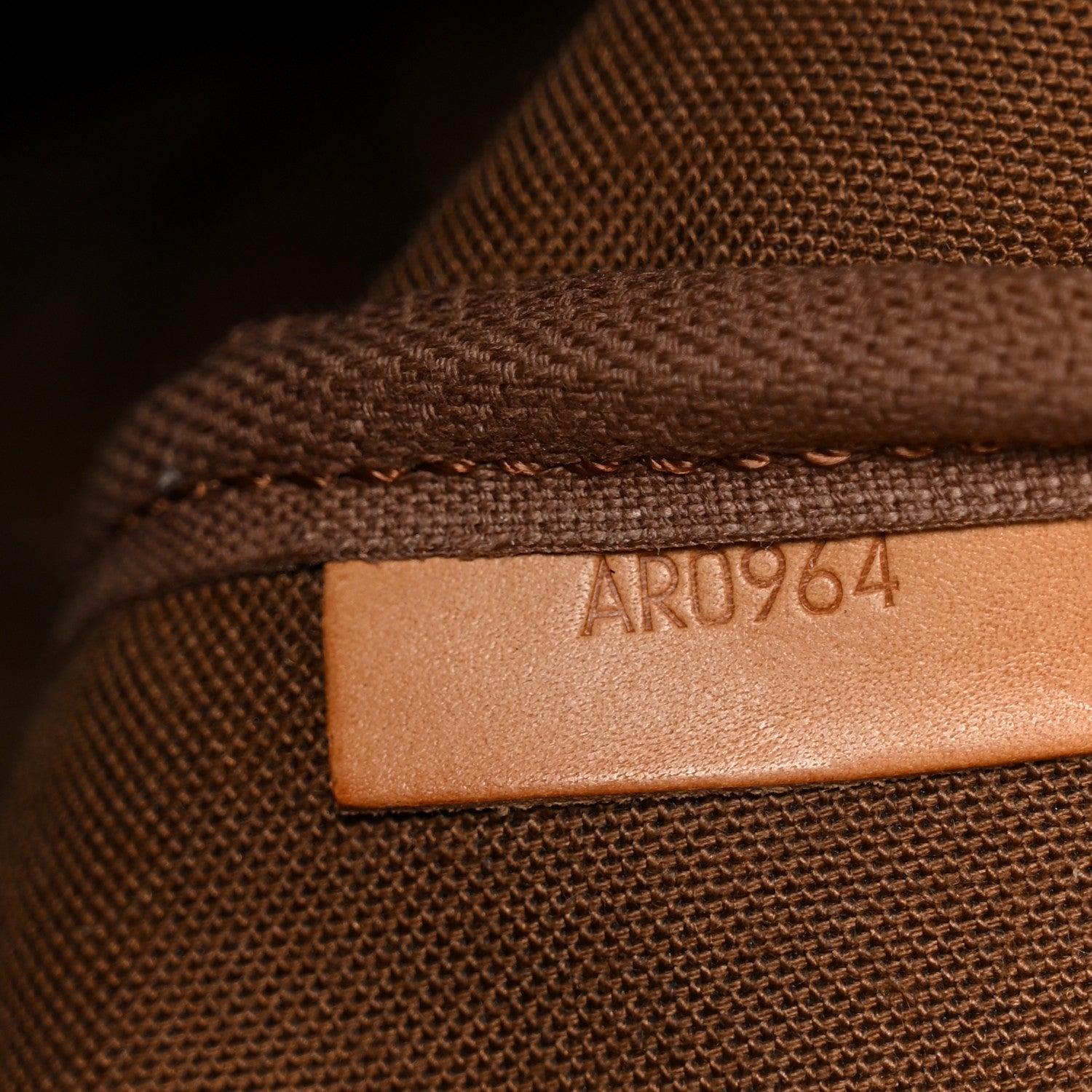 Monogram Saumur 35