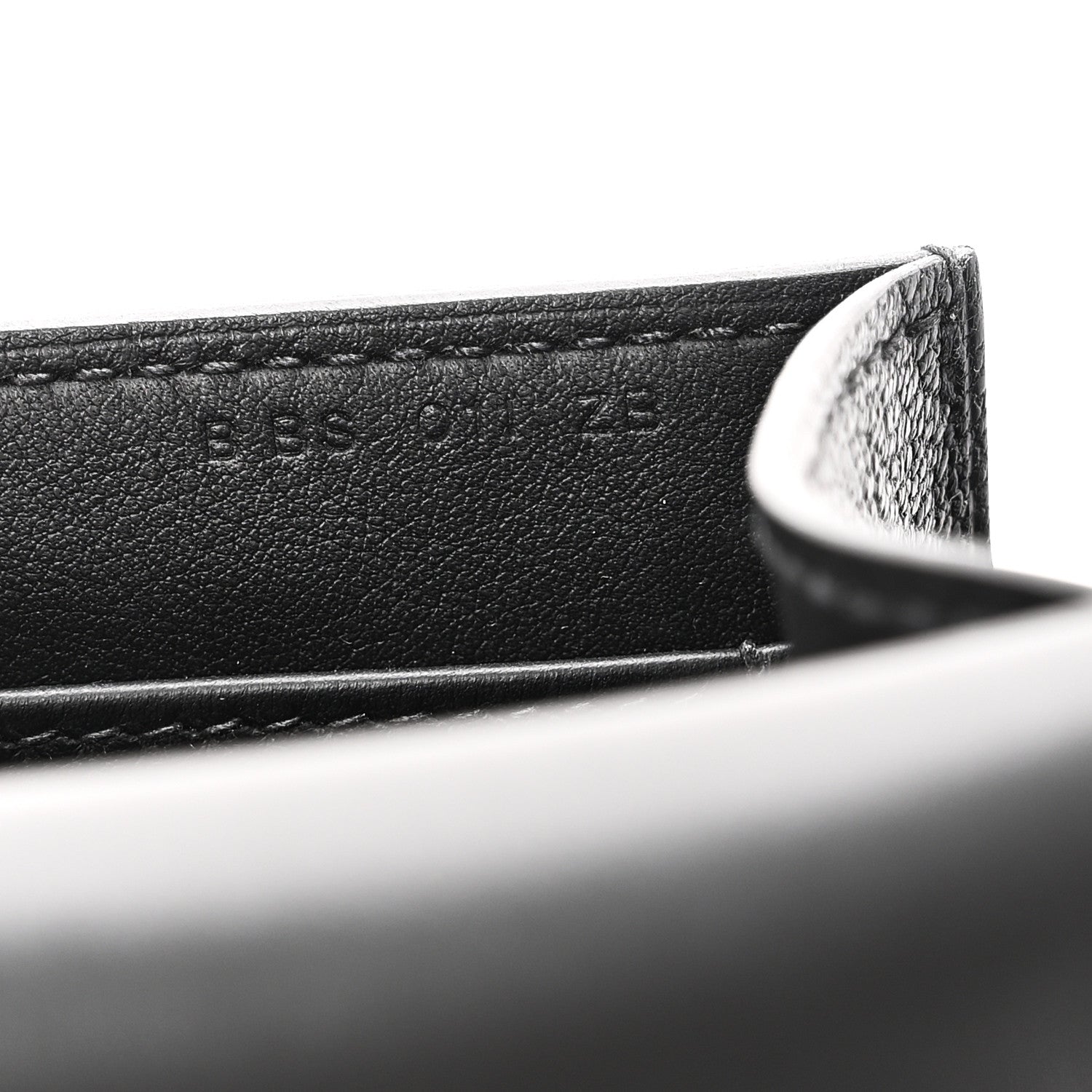 Chevre Mysore Geta Black