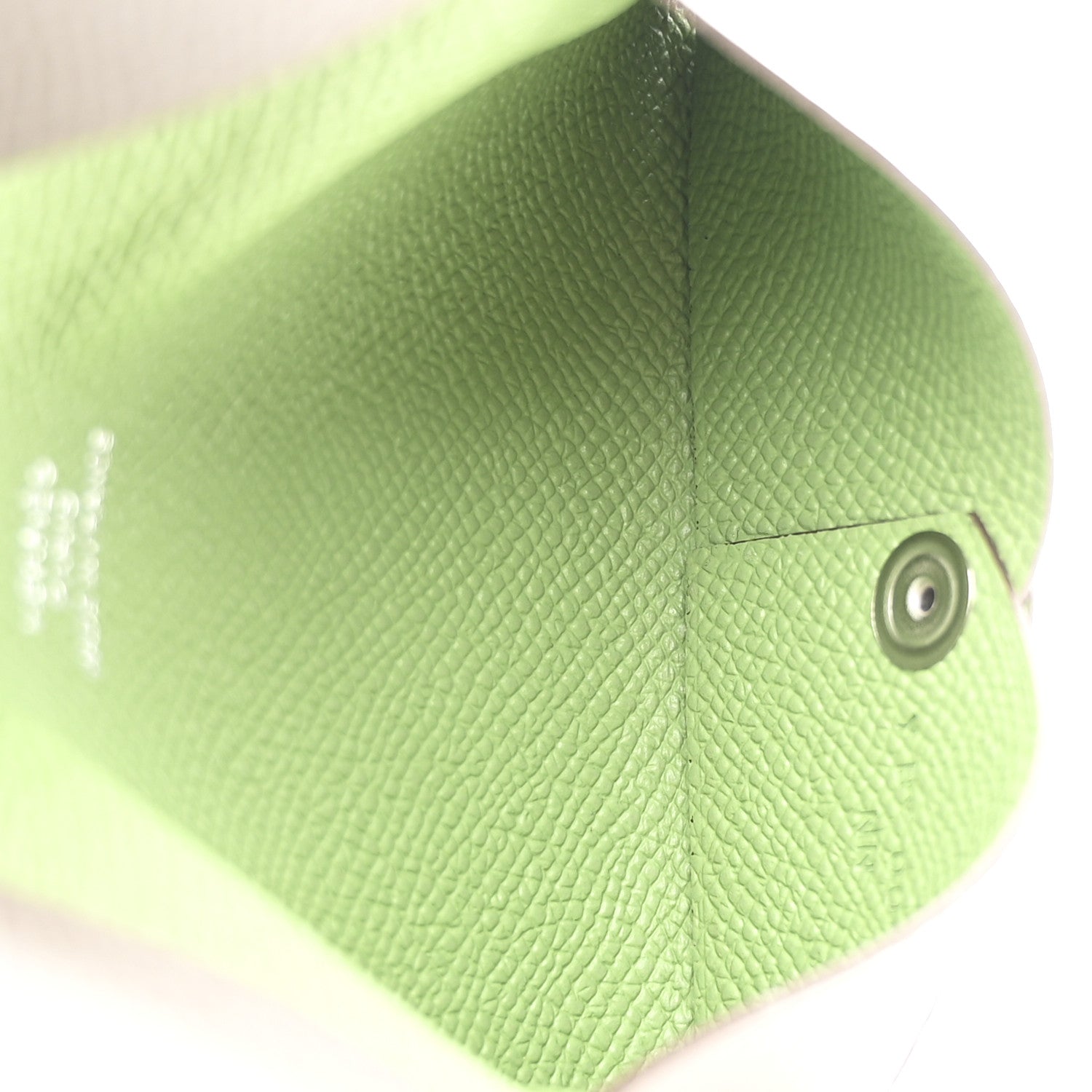 Epsom Verso Calvi Card Case Etain Vert Criquet