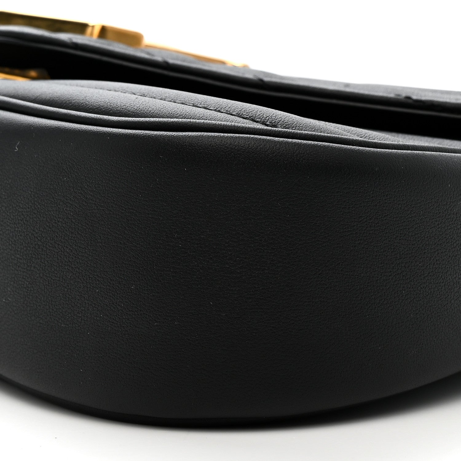 Calfskin New Wave Chain MM Black
