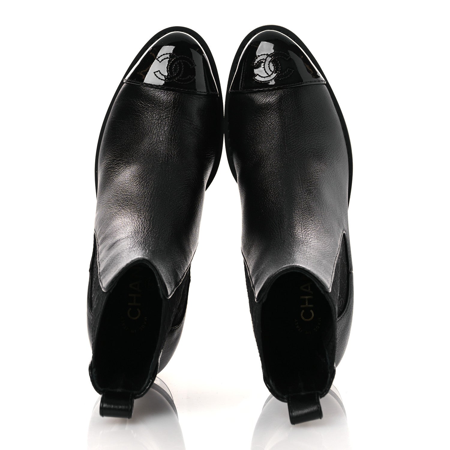 Shiny Grained Calfskin Patent Cap Toe Interlocking CC Short Boots 37.5 Black