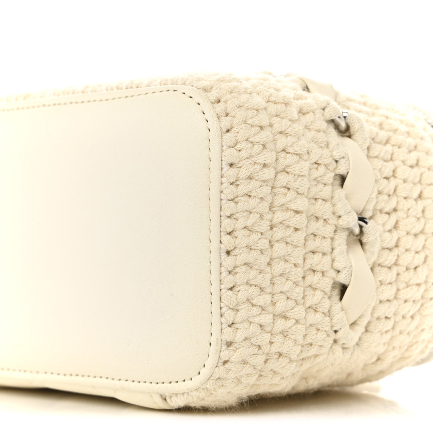 Lambskin Crochet Quilted Small Vanity Case With Chain White