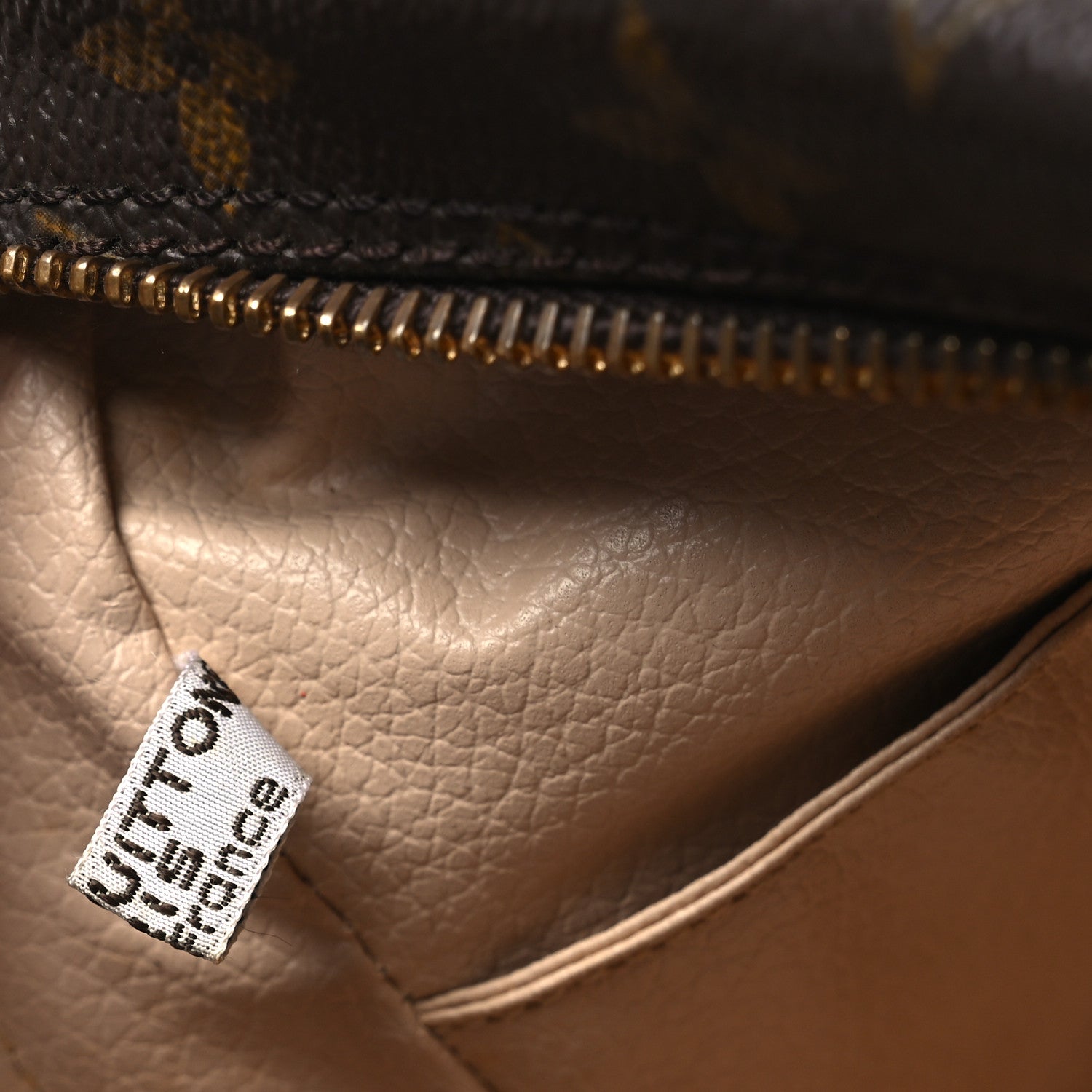 Monogram Trousse Toilette 28