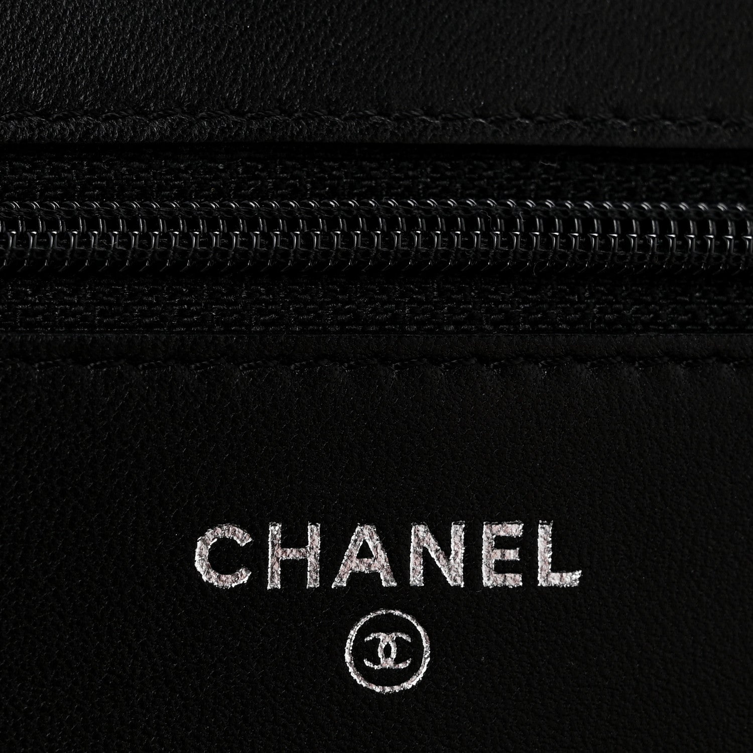 Lambskin Camellia Embossed Wallet On Chain WOC Black